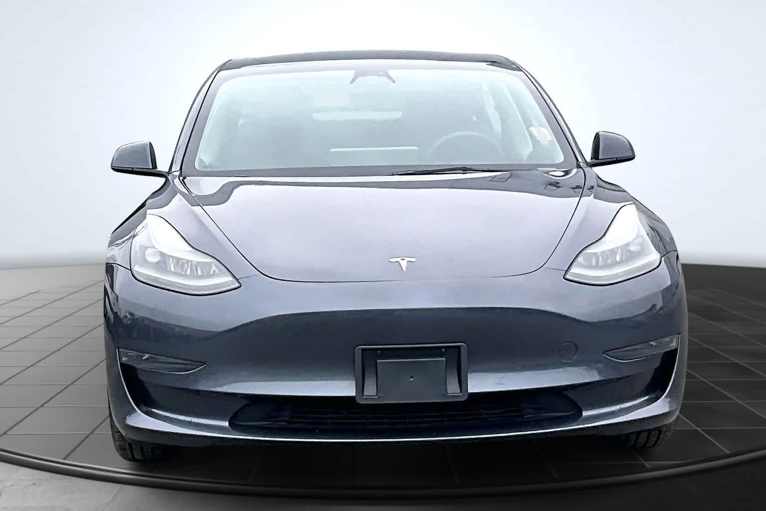 Thumbnail: 2023 Tesla Model 3 - 6