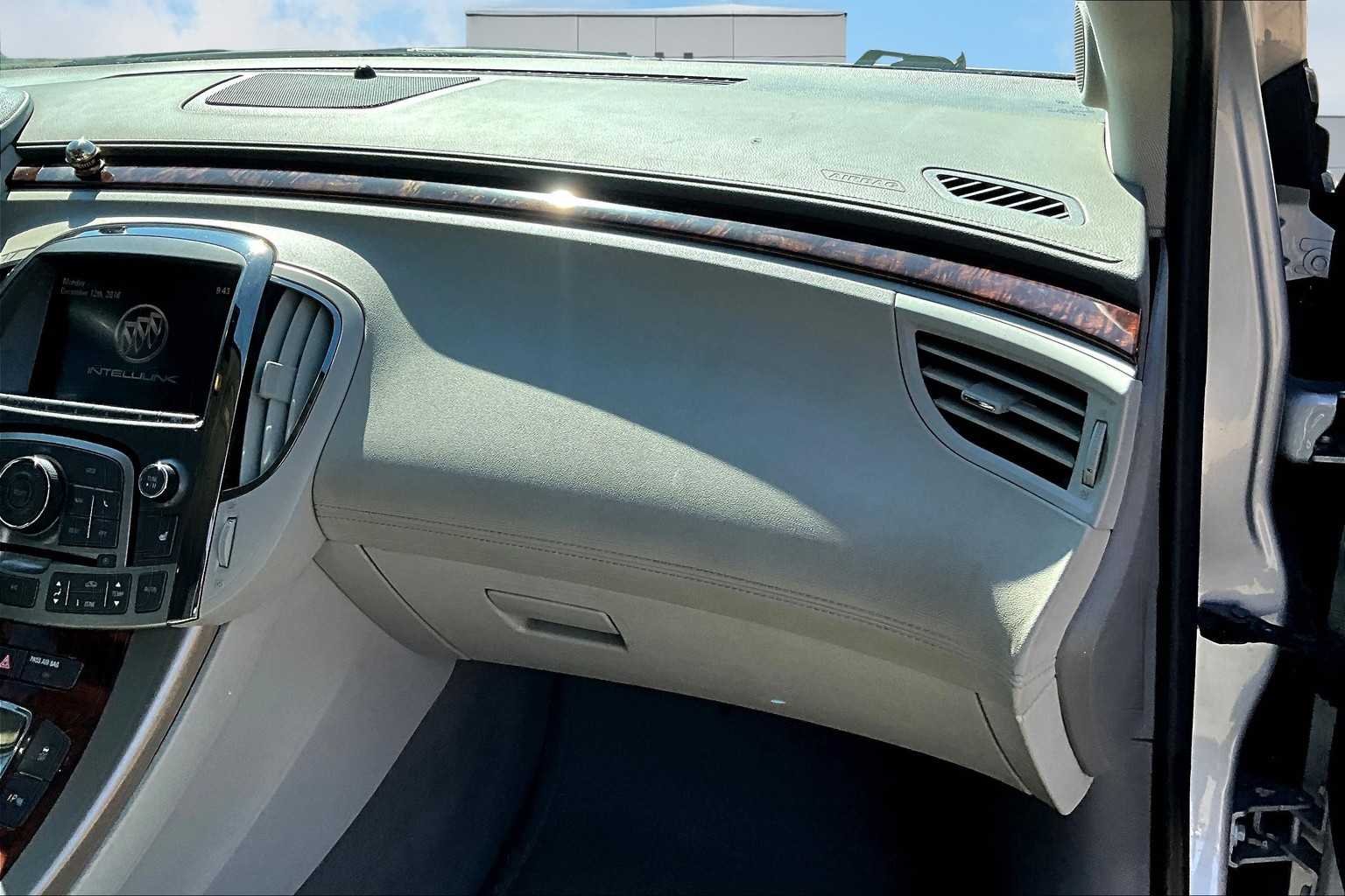 Thumbnail: 2013 Buick LaCrosse - 24