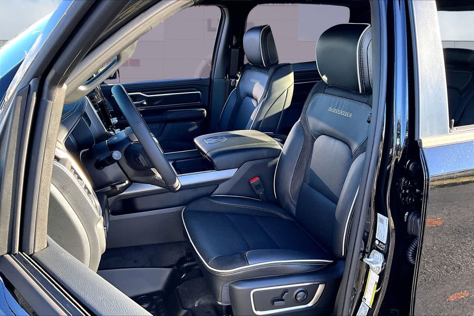 Thumbnail: 2026 RAM 1500 - 11