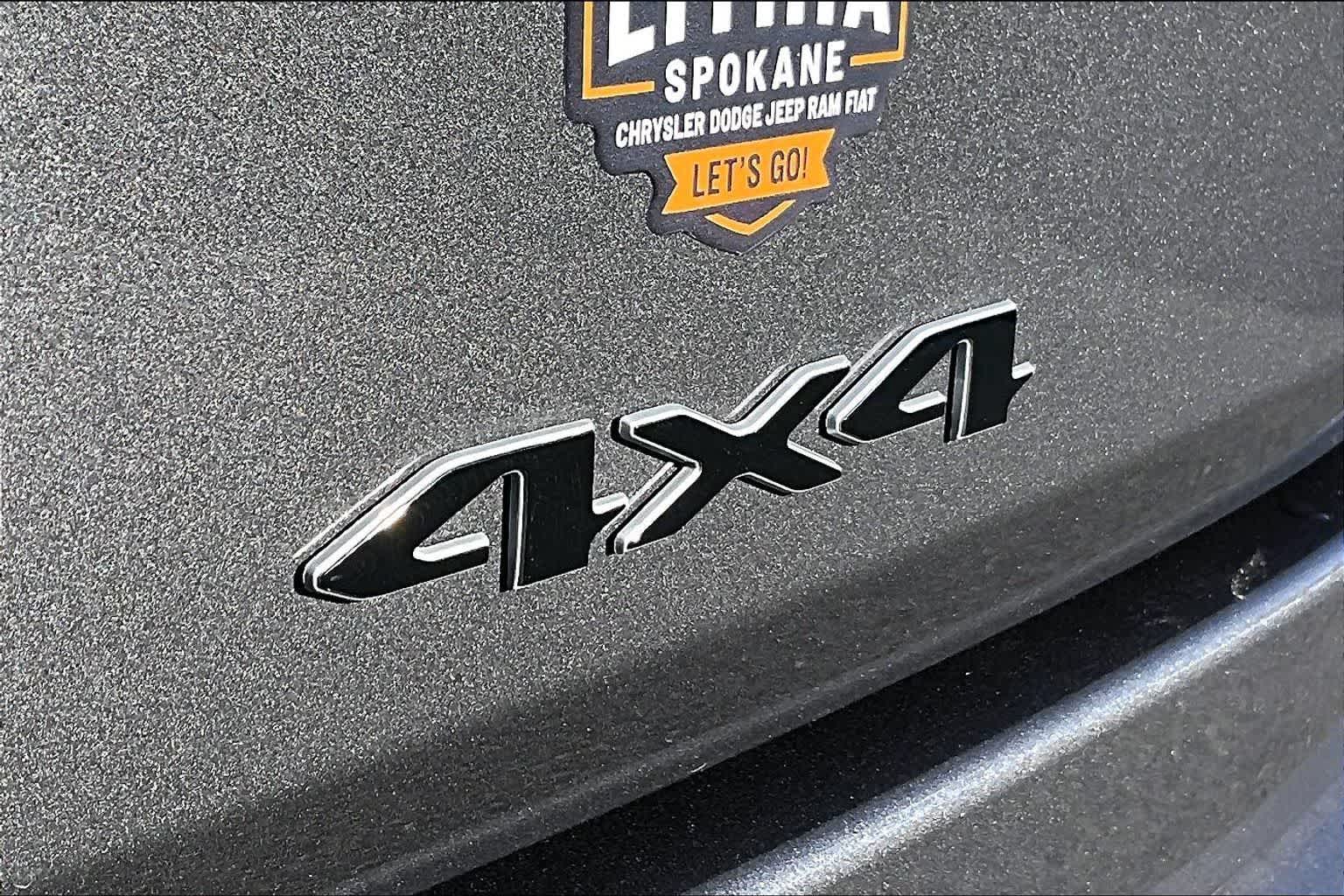 Thumbnail: 2026 Jeep Grand Wagoneer L - 7