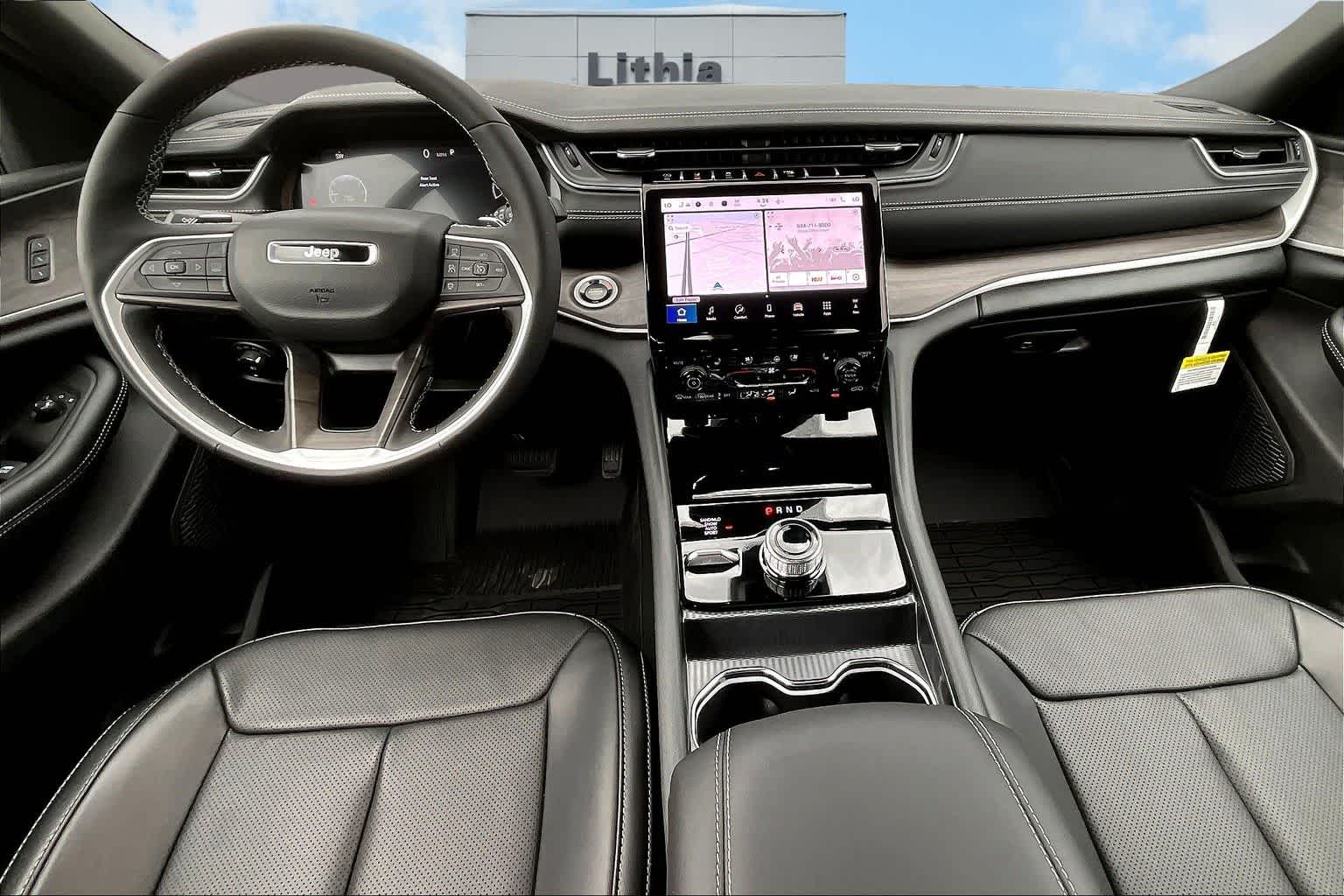 Thumbnail: 2025 Jeep Grand Cherokee L - 10