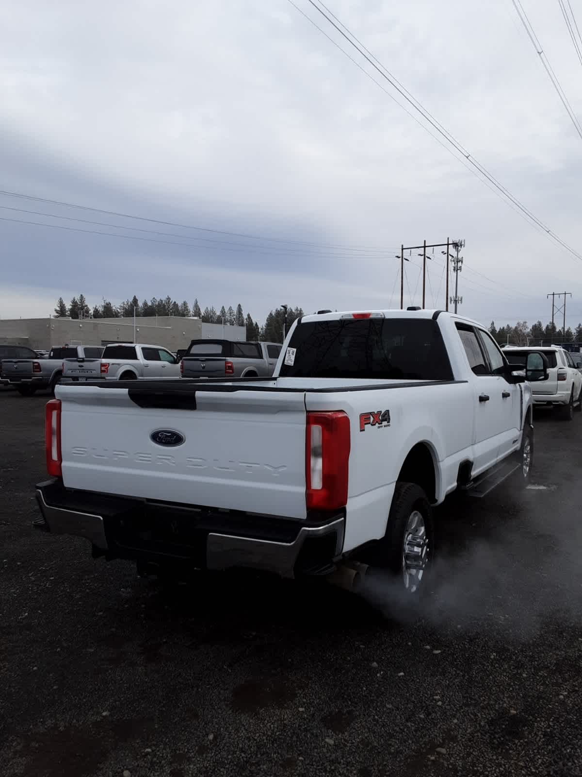 2024 Ford F-350 XLT photo 4