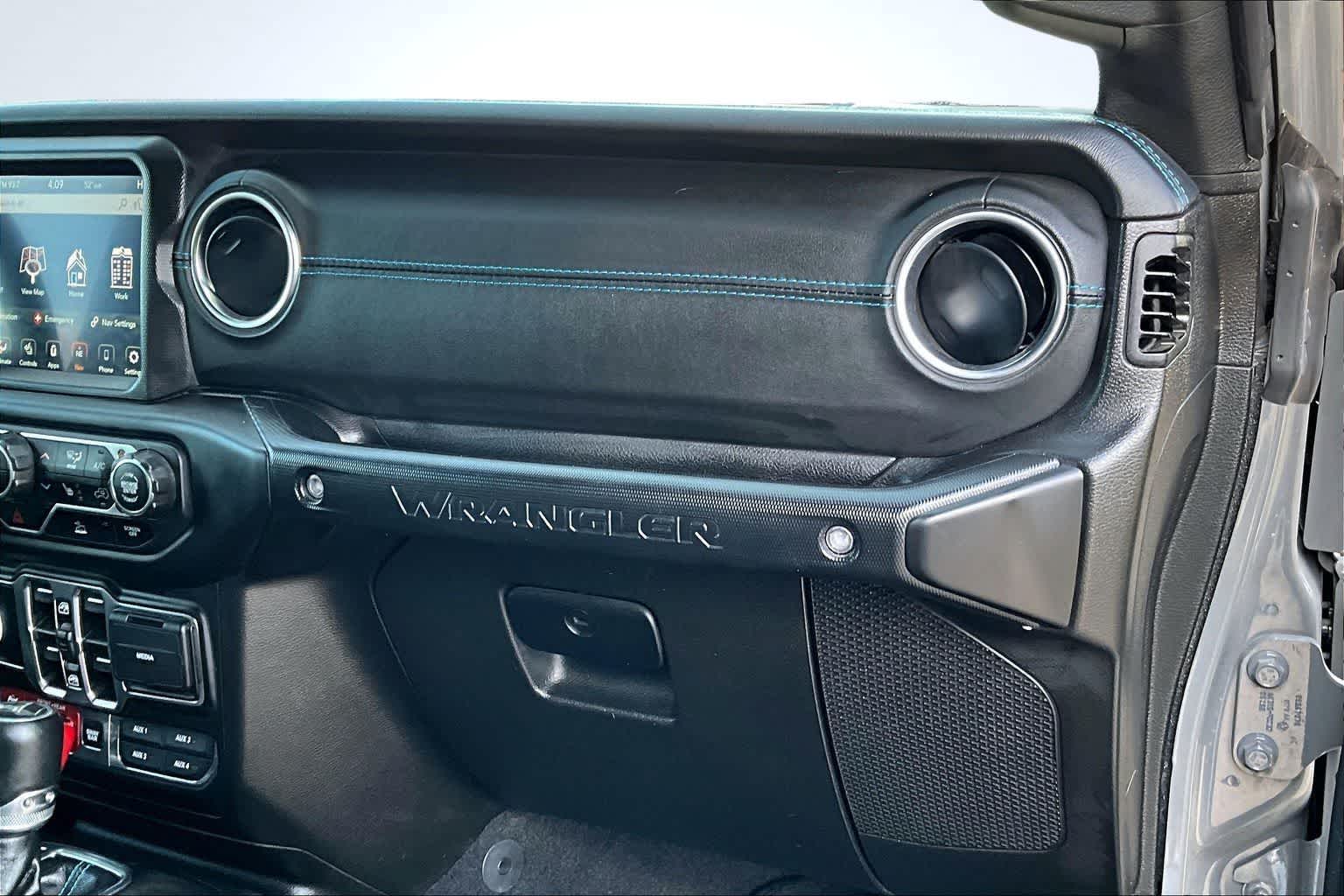 Thumbnail: 2023 Jeep Wrangler - 24