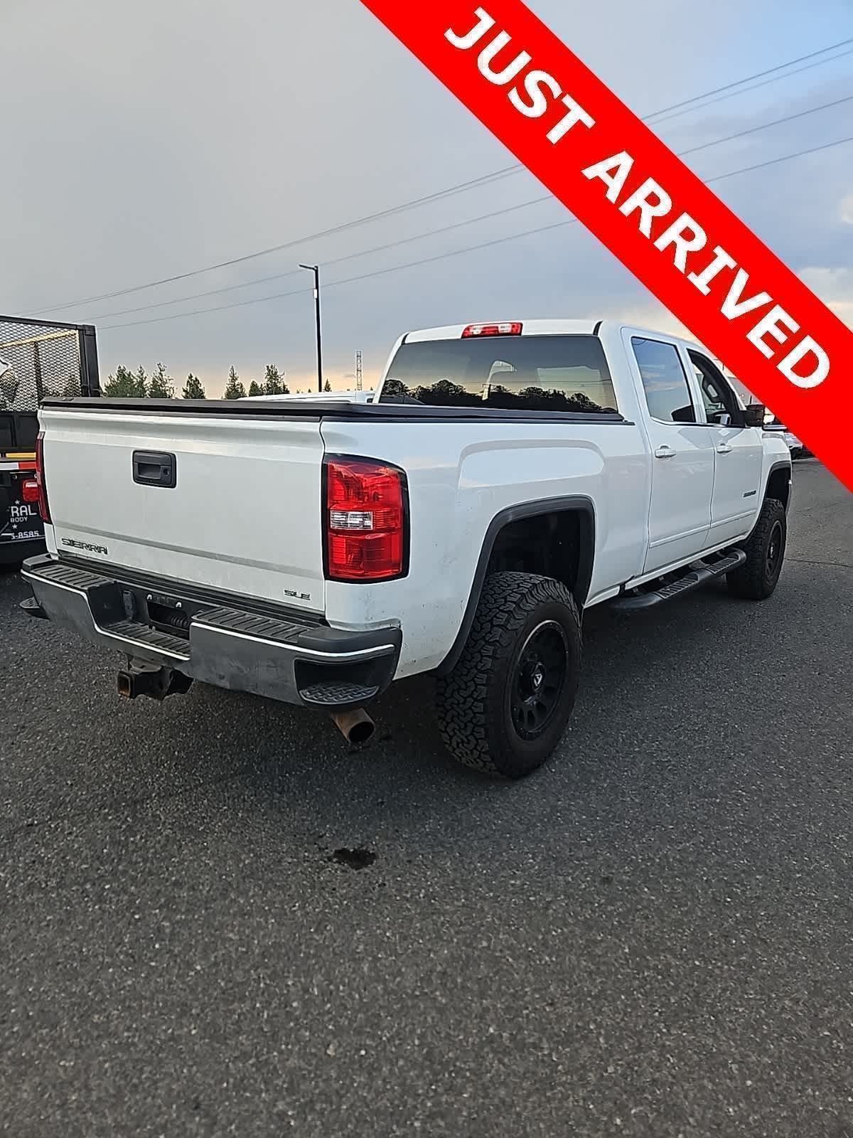 Thumbnail: 2017 GMC Sierra 3500 - 4
