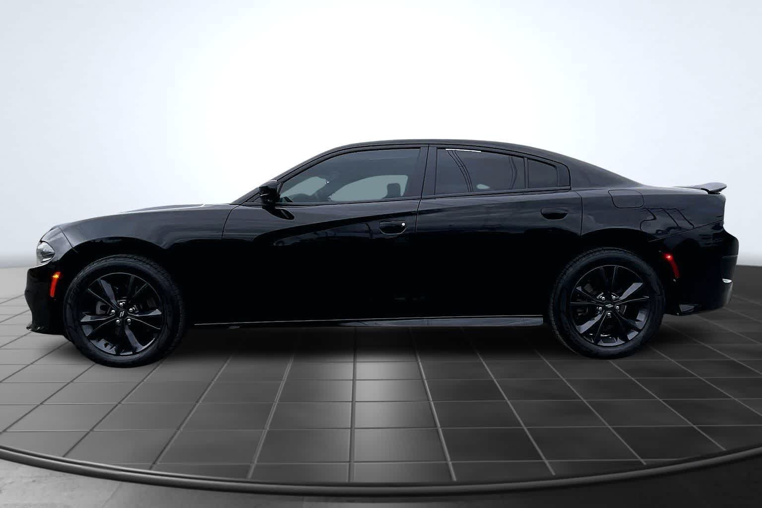 Thumbnail: 2020 Dodge Charger - 3