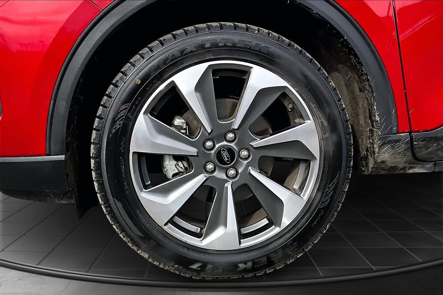 Thumbnail: 2024 Ford Escape - 8