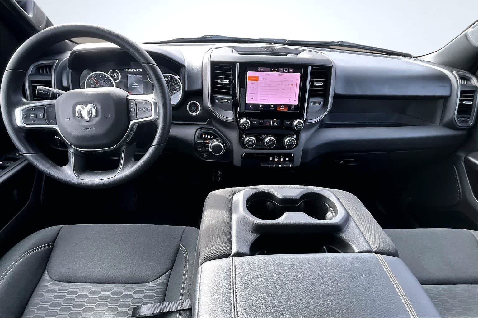 Thumbnail: 2025 RAM 1500 - 10