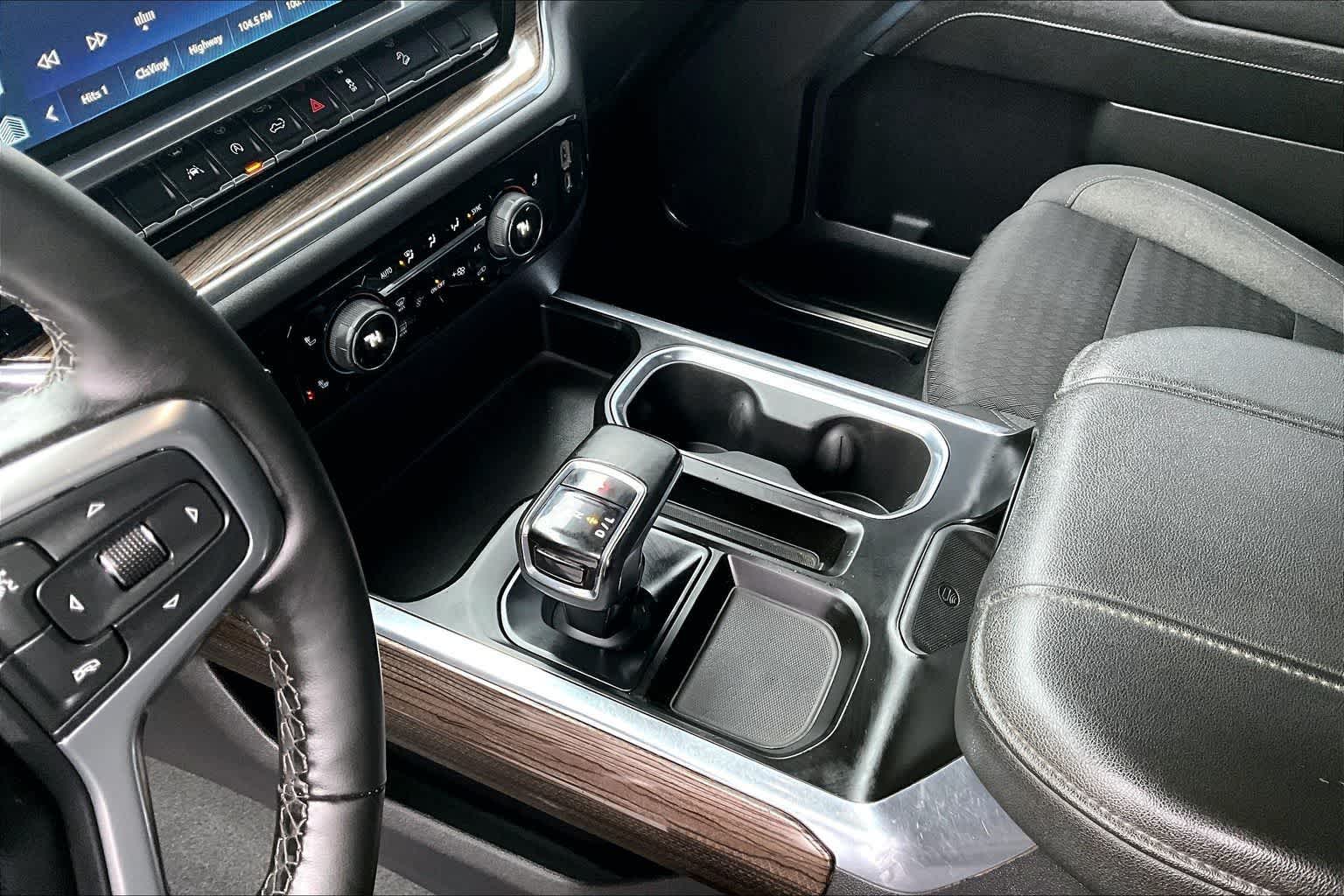 Thumbnail: 2023 Chevrolet Silverado 1500 - 17