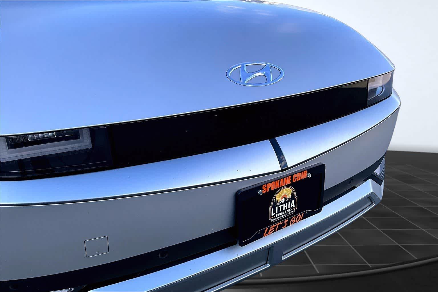 Thumbnail: 2023 Hyundai Ioniq 5 - 32