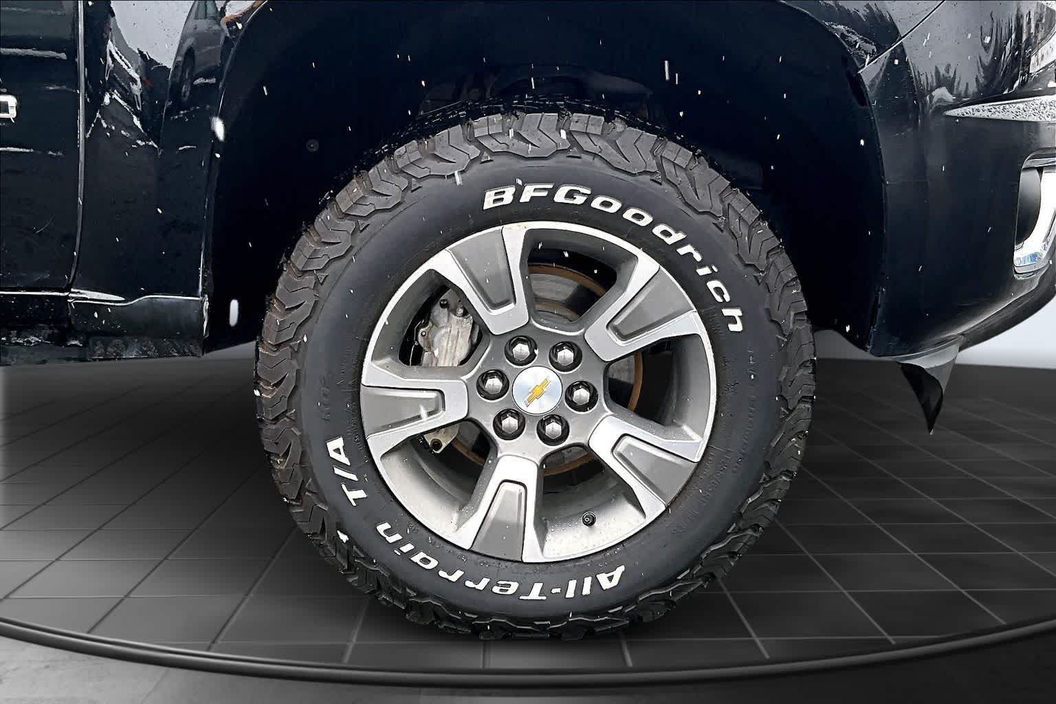 Thumbnail: 2019 Chevrolet Colorado - 34