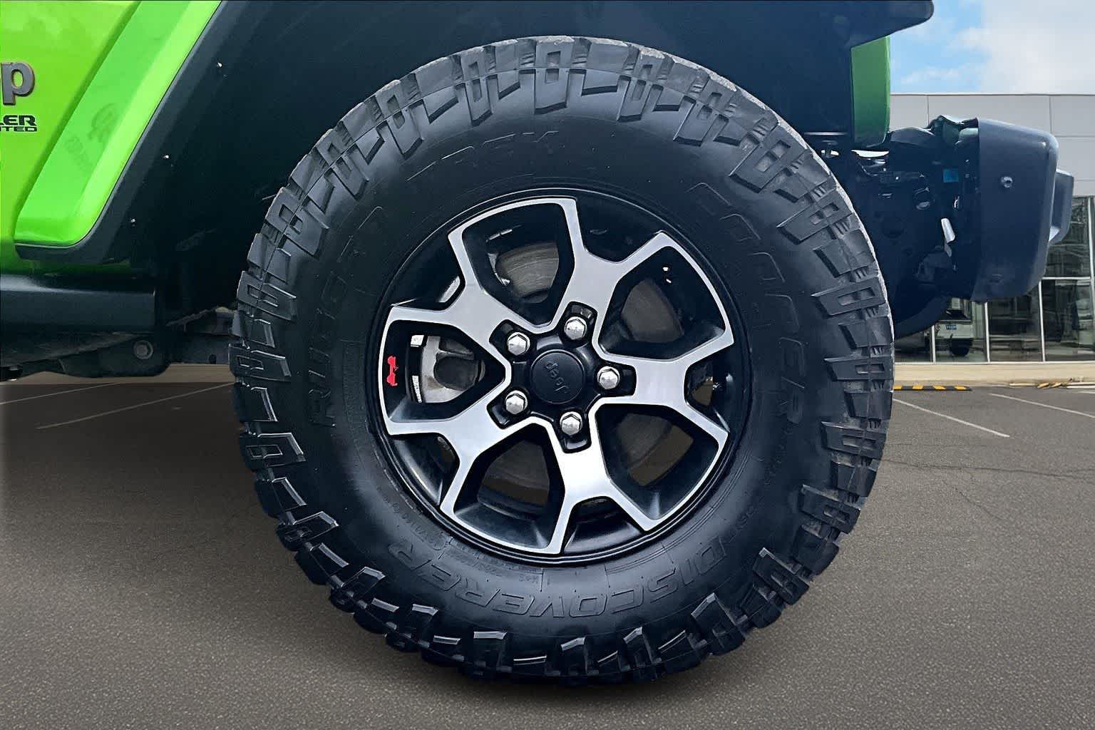 Thumbnail: 2018 Jeep Wrangler - 34