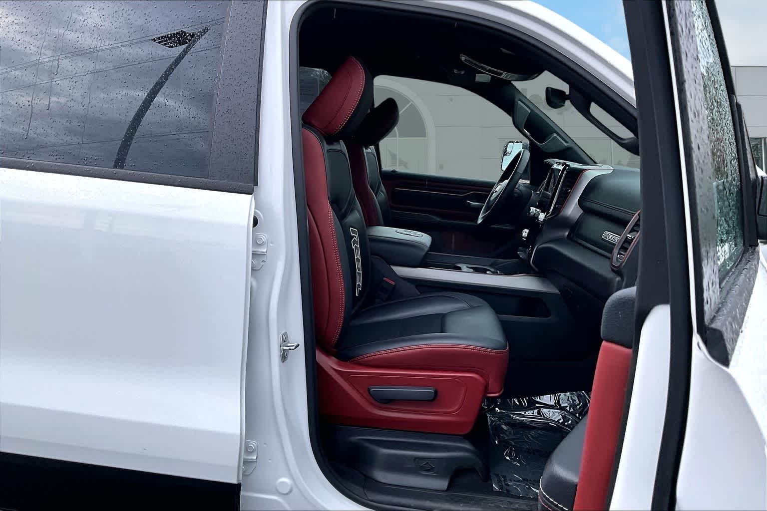 Thumbnail: 2025 RAM 1500 - 14