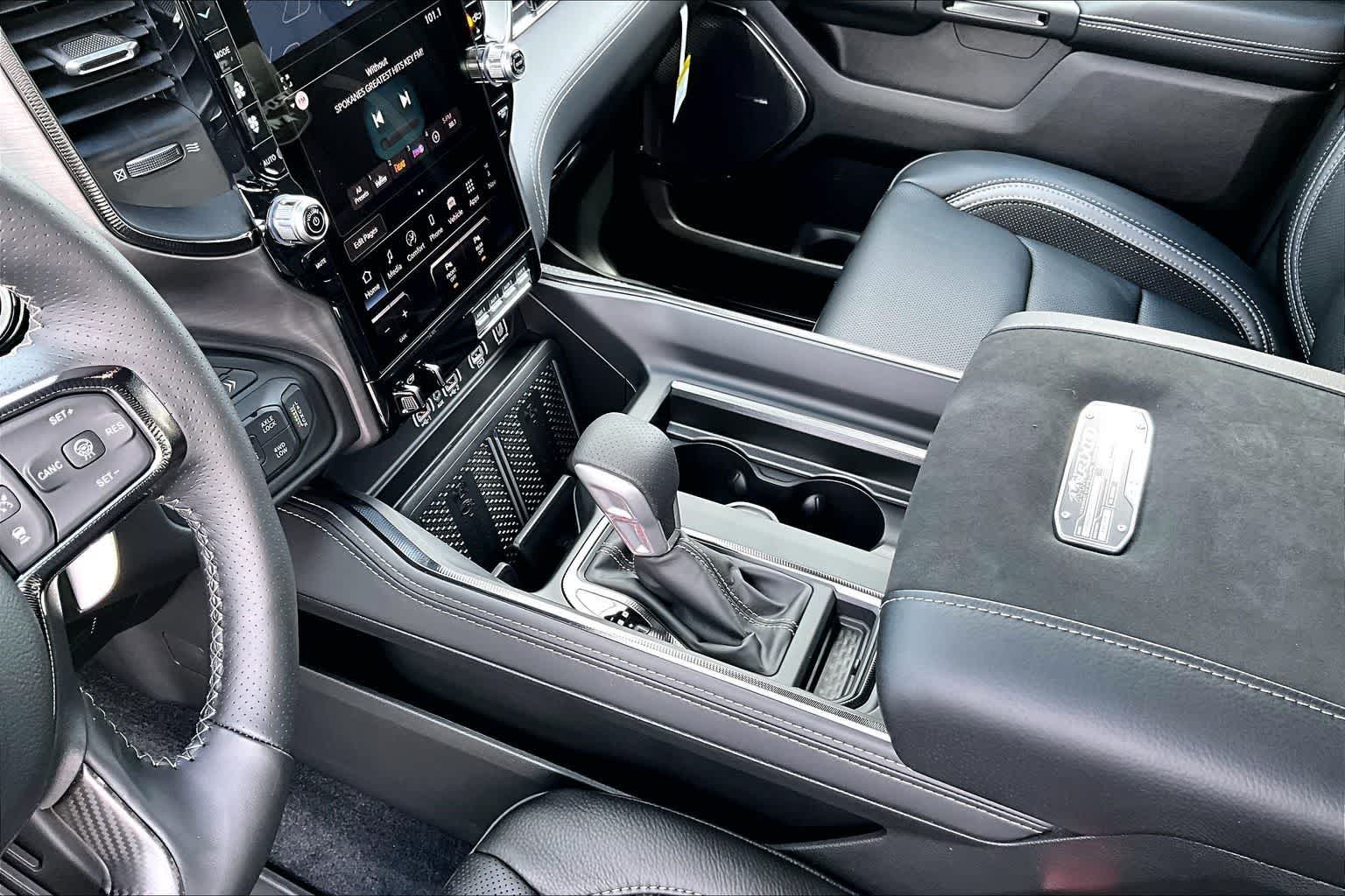 Thumbnail: 2026 RAM 1500 - 17