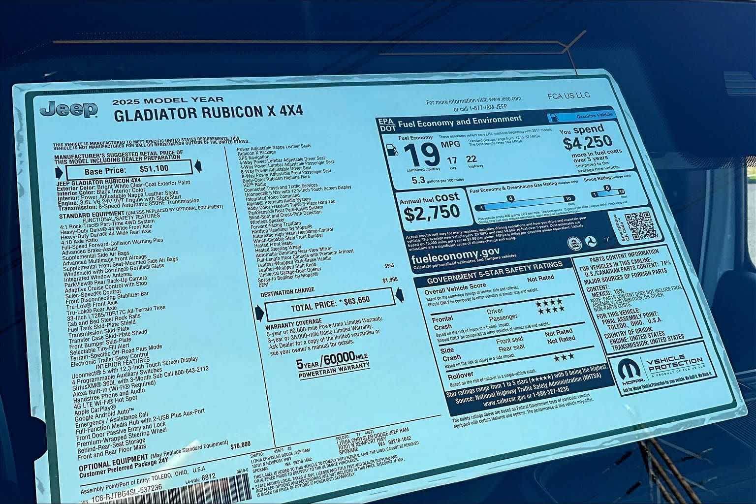 Thumbnail: 2025 Jeep Gladiator - 24