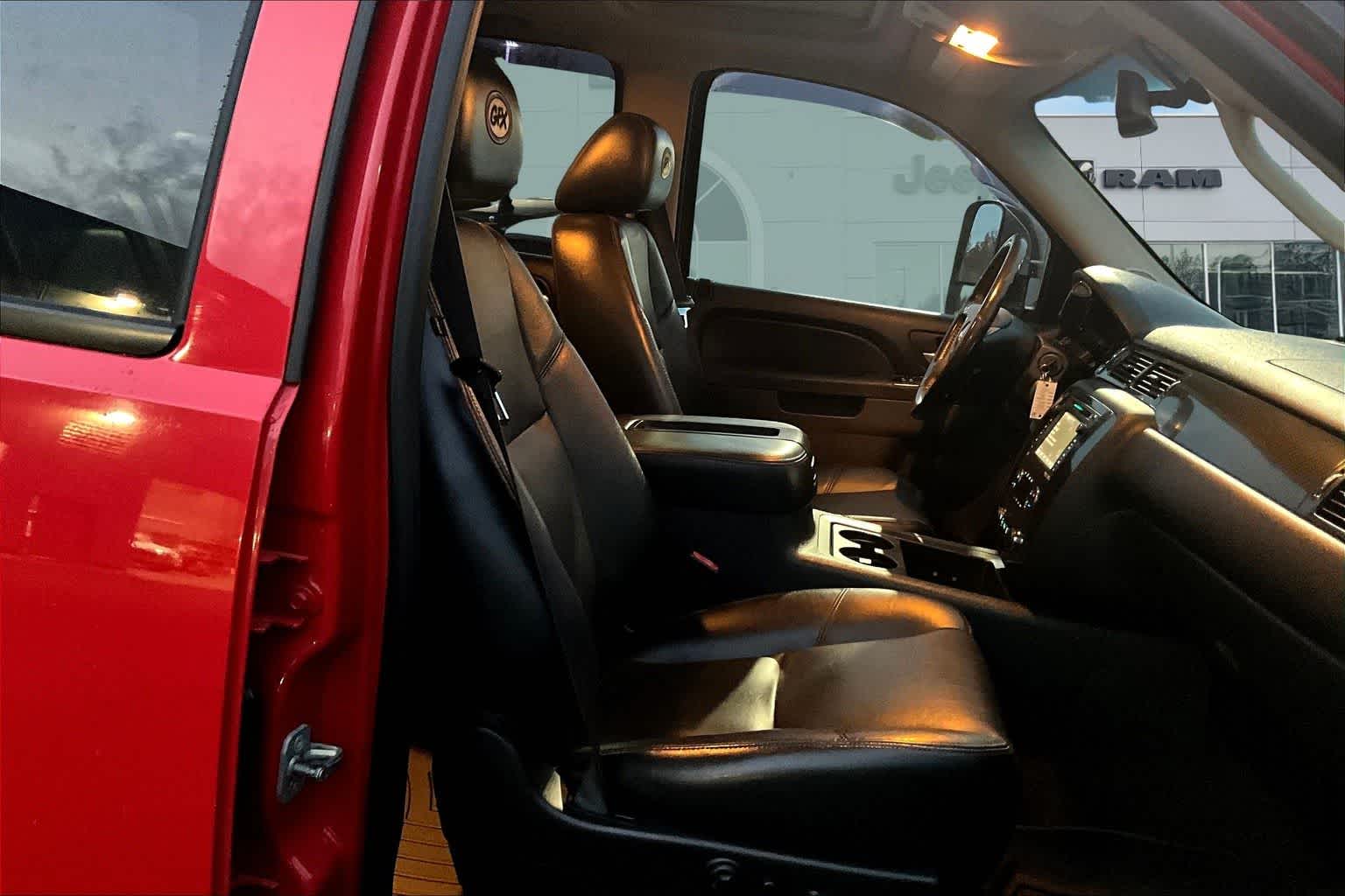 Thumbnail: 2012 GMC Sierra 2500 - 14