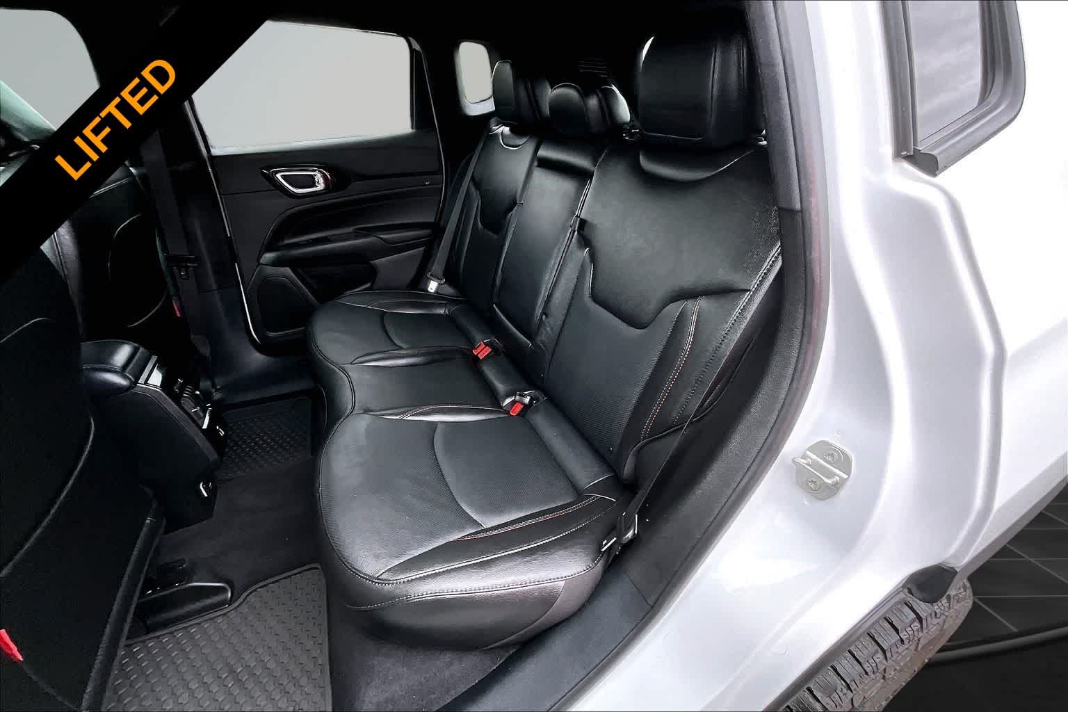 Thumbnail: 2024 Jeep Compass - 12