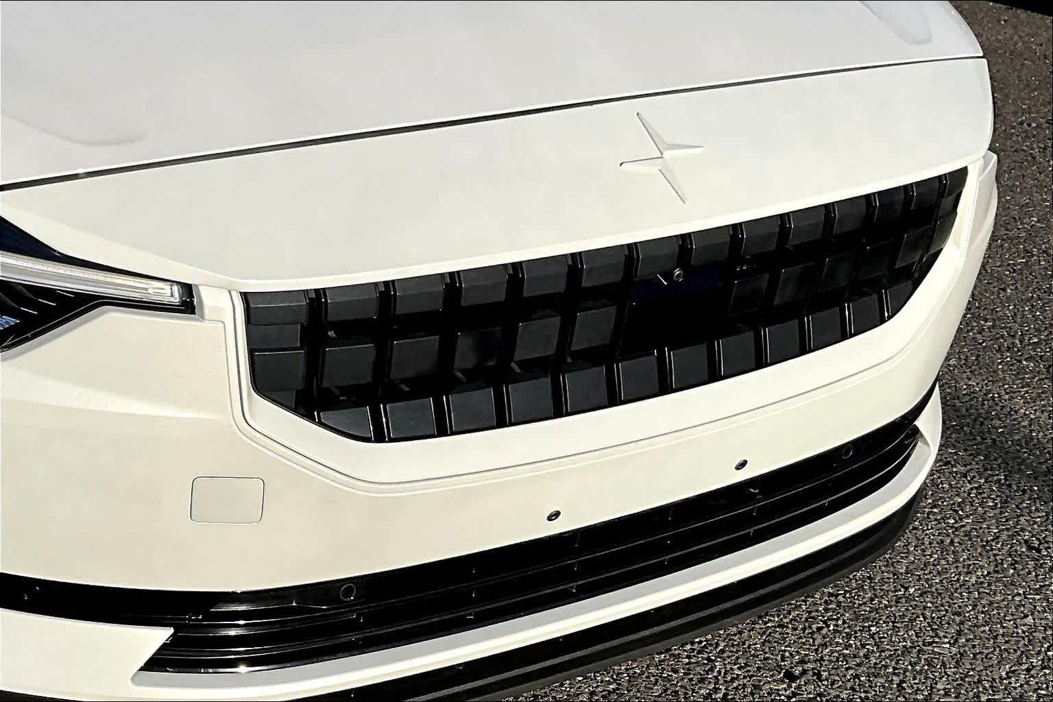 Thumbnail: 2023 Polestar 2 - 31