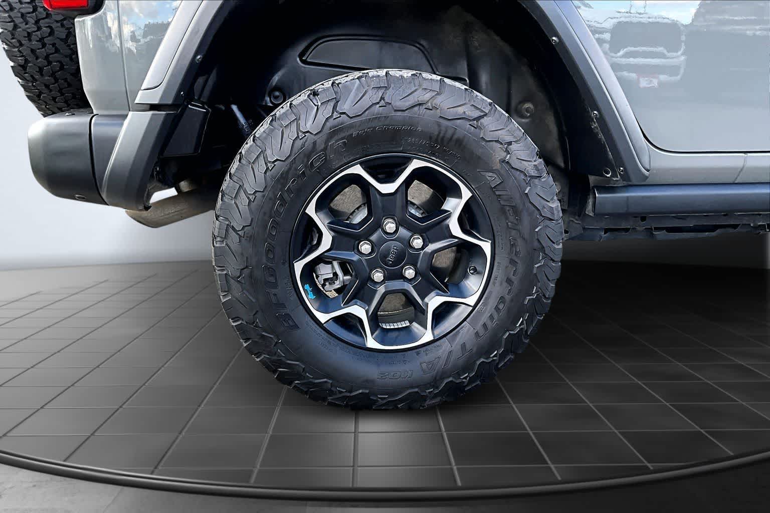 Thumbnail: 2023 Jeep Wrangler - 35