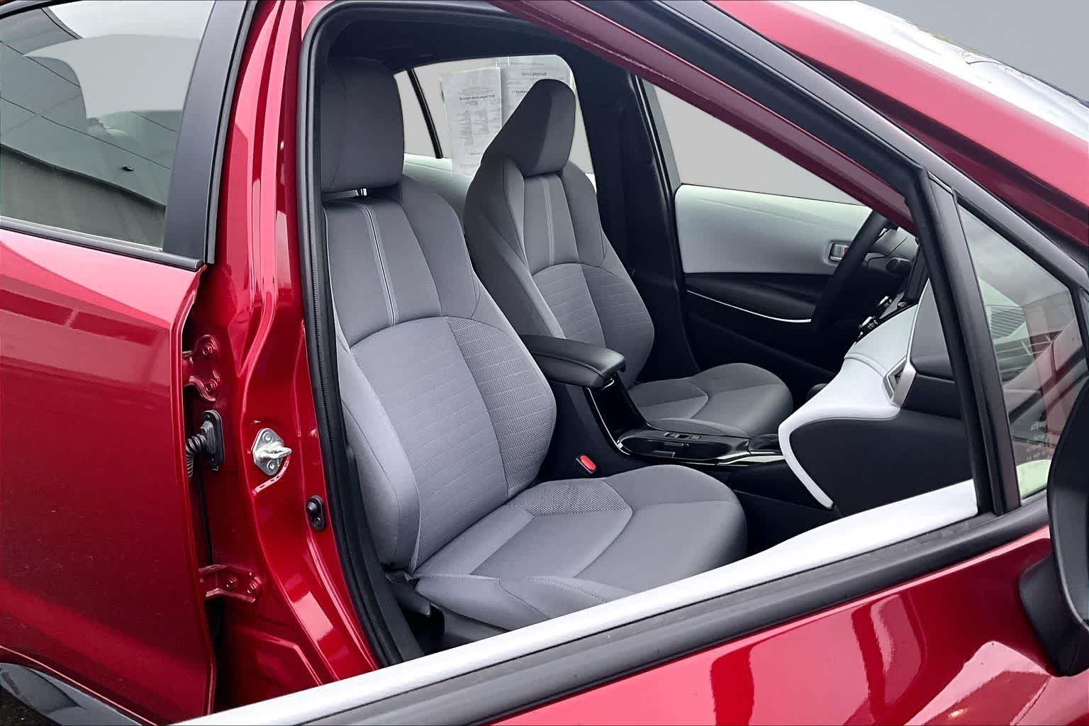 Thumbnail: 2025 Toyota Corolla - 14