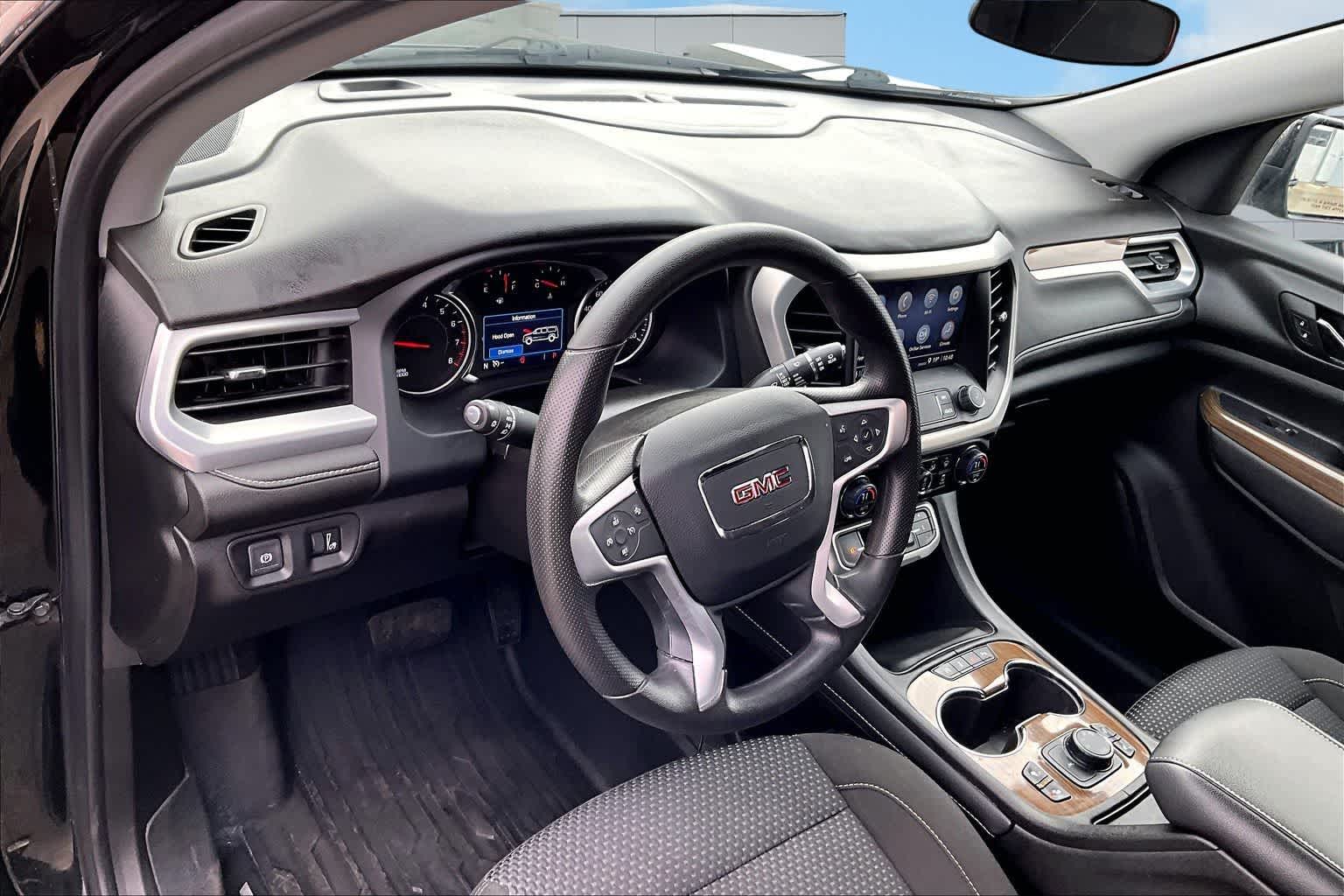 Thumbnail: 2023 GMC Acadia - 2