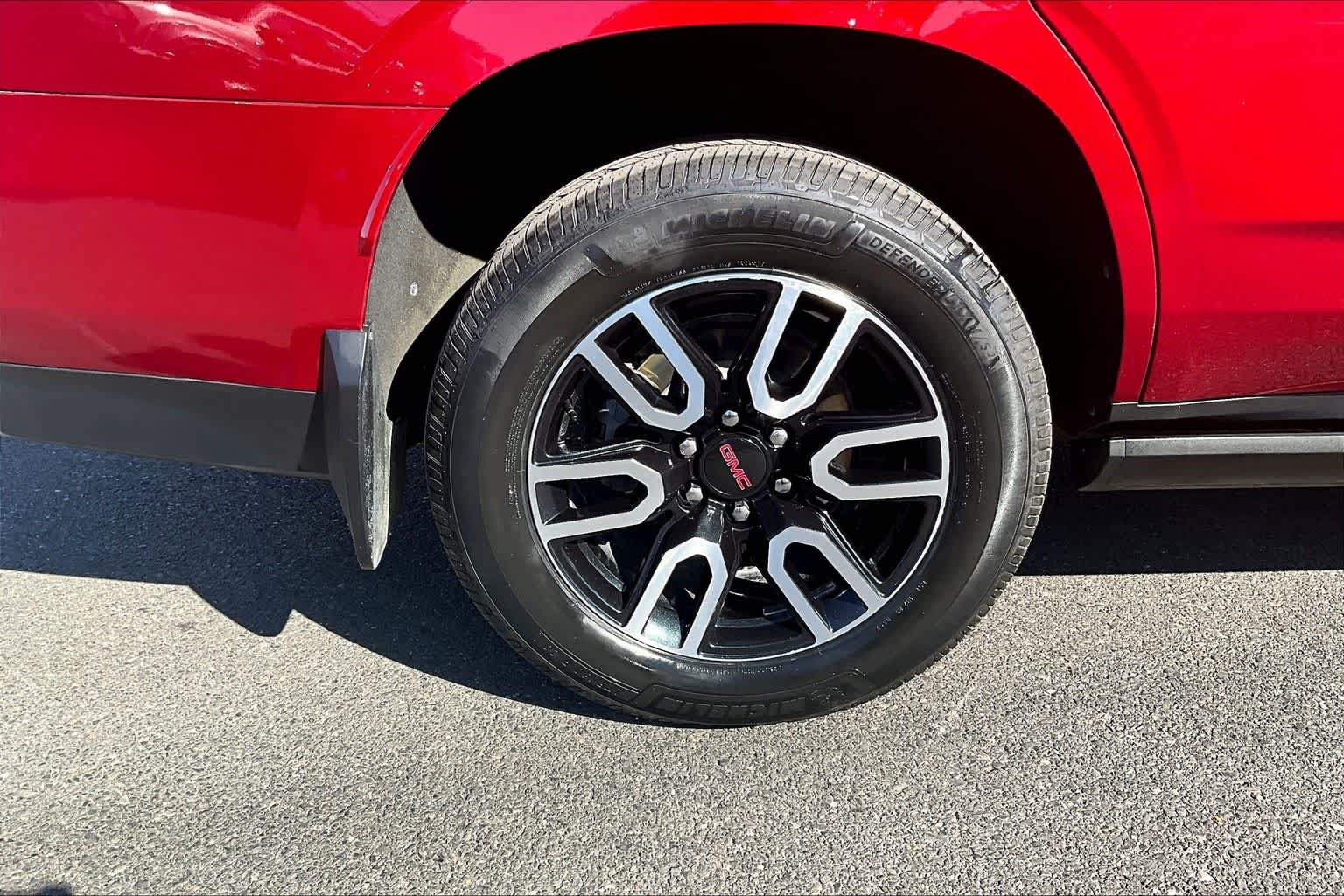 Thumbnail: 2022 GMC Yukon - 35