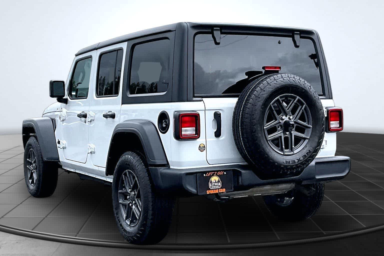 Thumbnail: 2024 Jeep Wrangler - 3