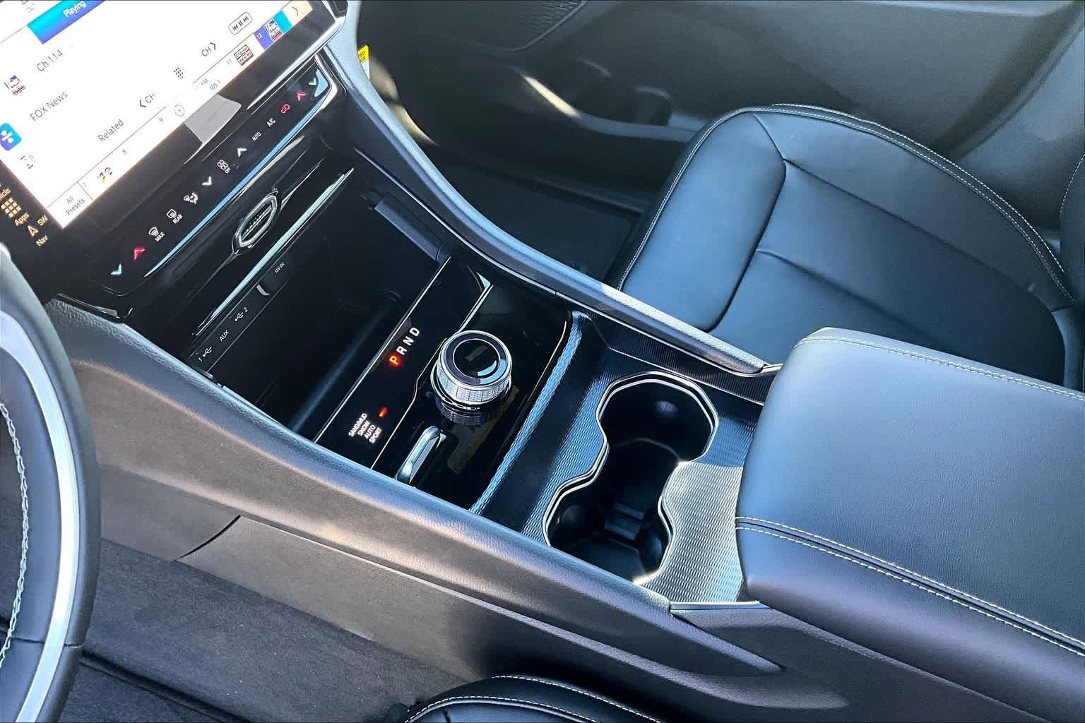 Thumbnail: 2026 Jeep Grand Cherokee - 17