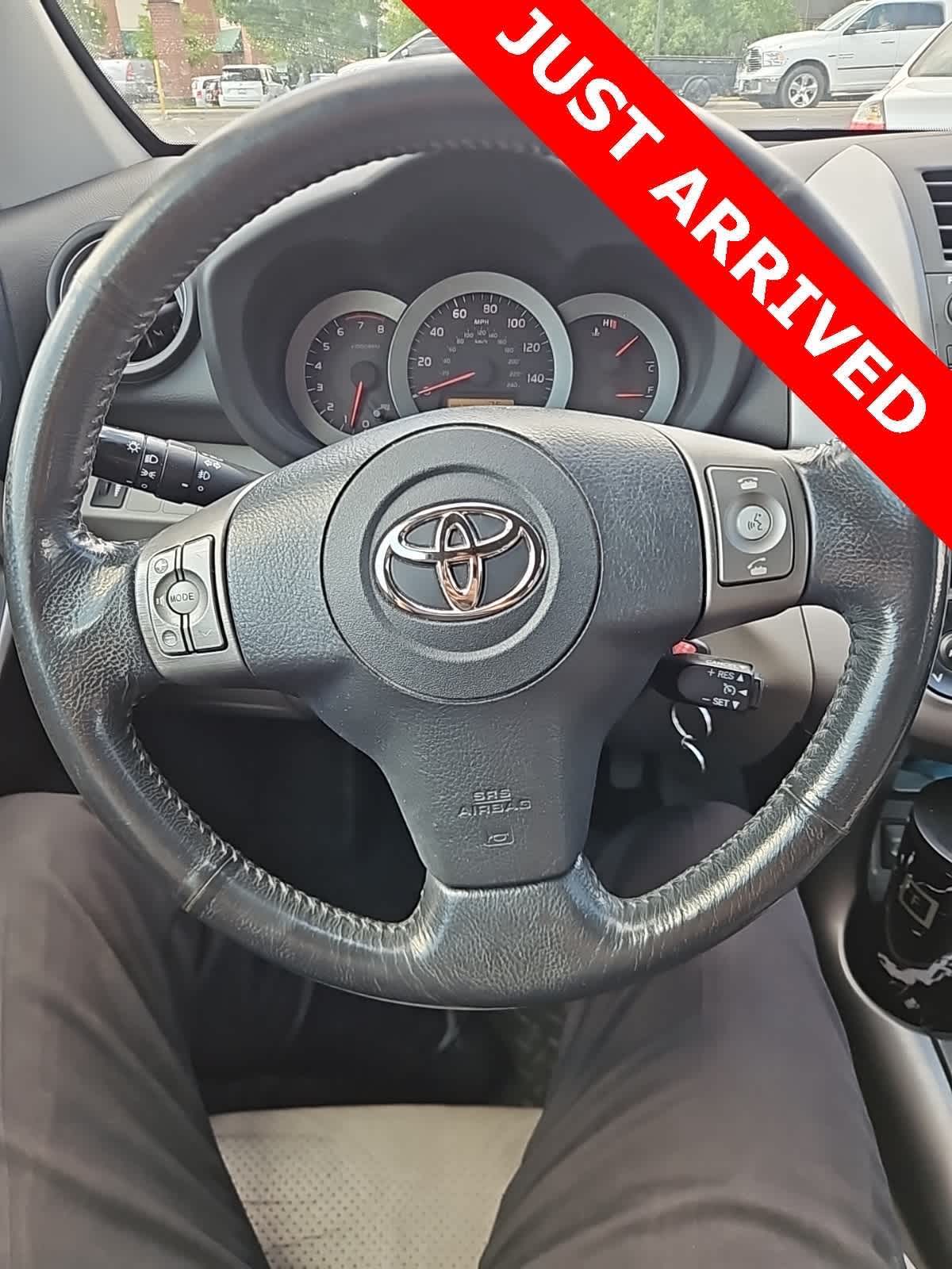 Thumbnail: 2008 Toyota RAV4 - 10