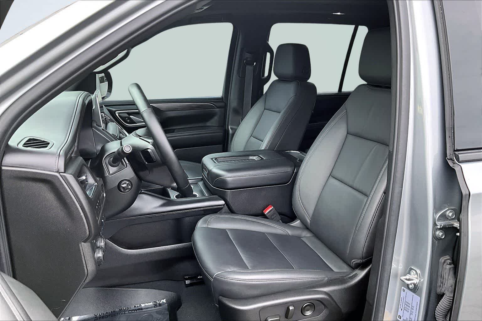 Thumbnail: 2024 Chevrolet Tahoe - 11