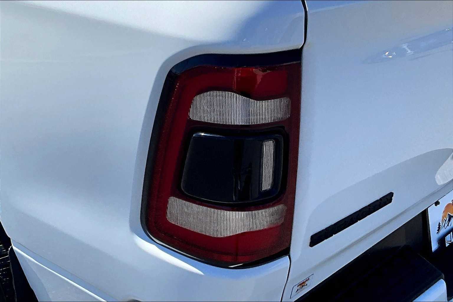 Thumbnail: 2023 RAM 1500 - 32