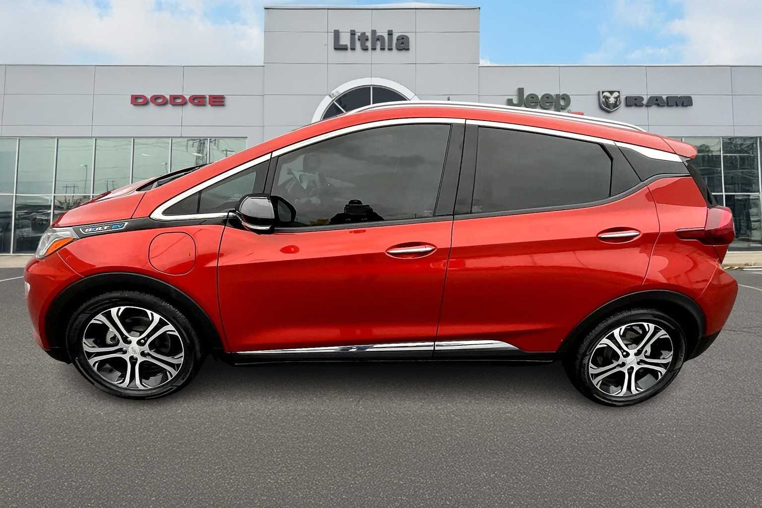 Thumbnail: 2020 Chevrolet Bolt EV - 3