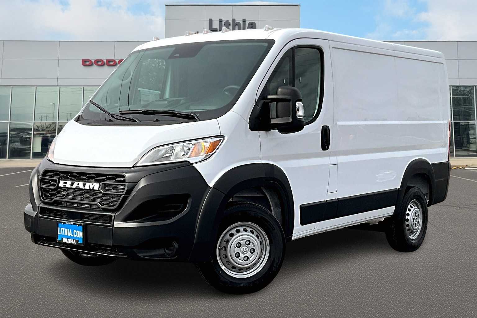 2025 Ram ProMaster 1500 photo 3