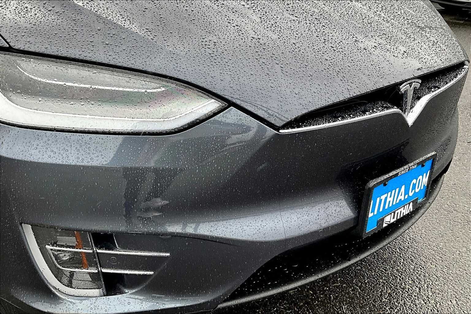 2020 Tesla Model X Performance 29