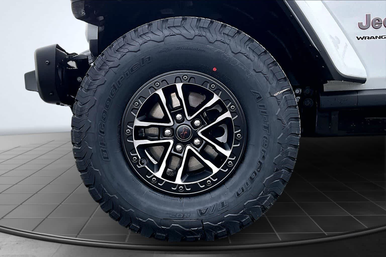 Thumbnail: 2026 Jeep Wrangler - 8