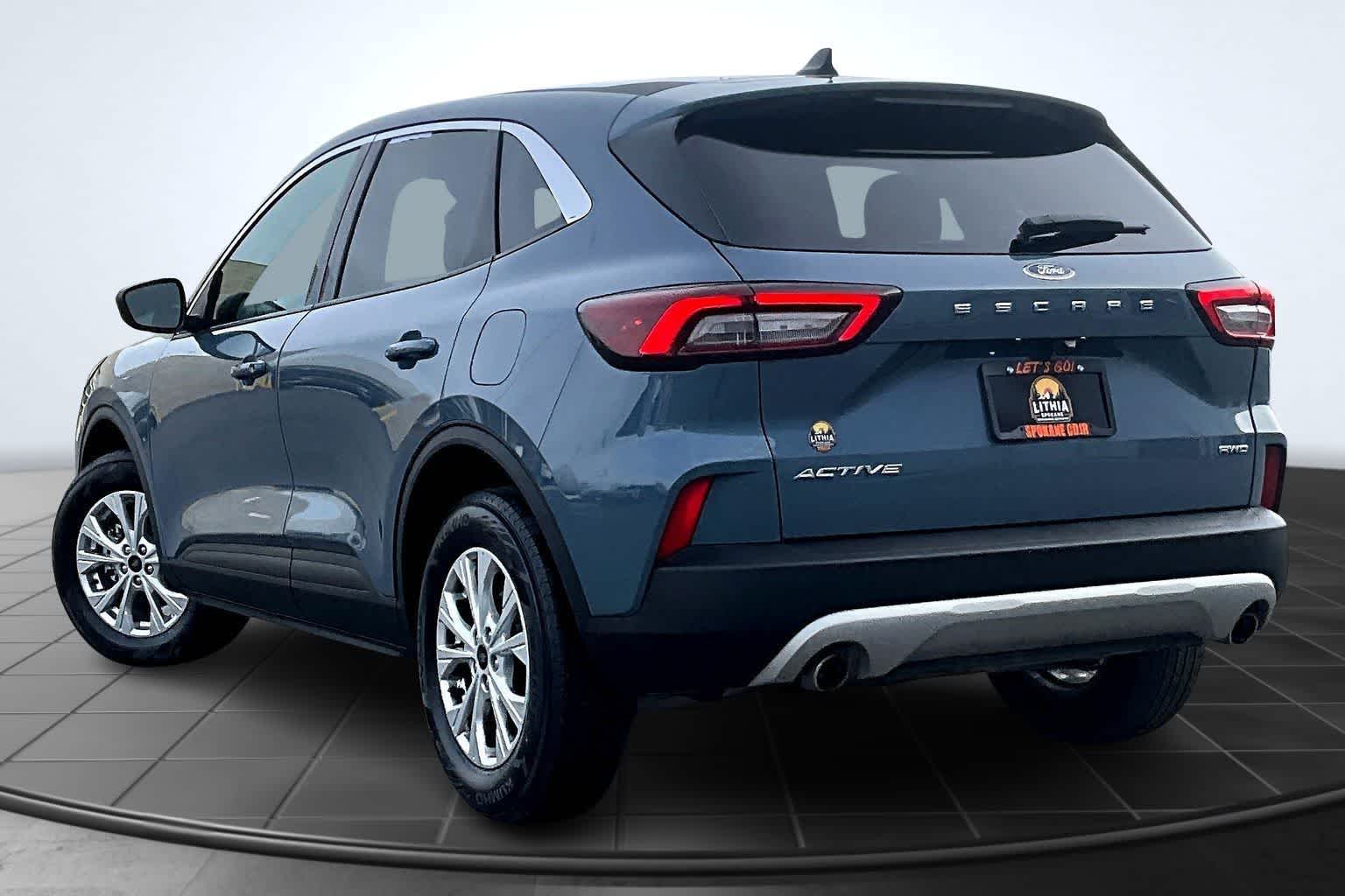 Thumbnail: 2024 Ford Escape - 4