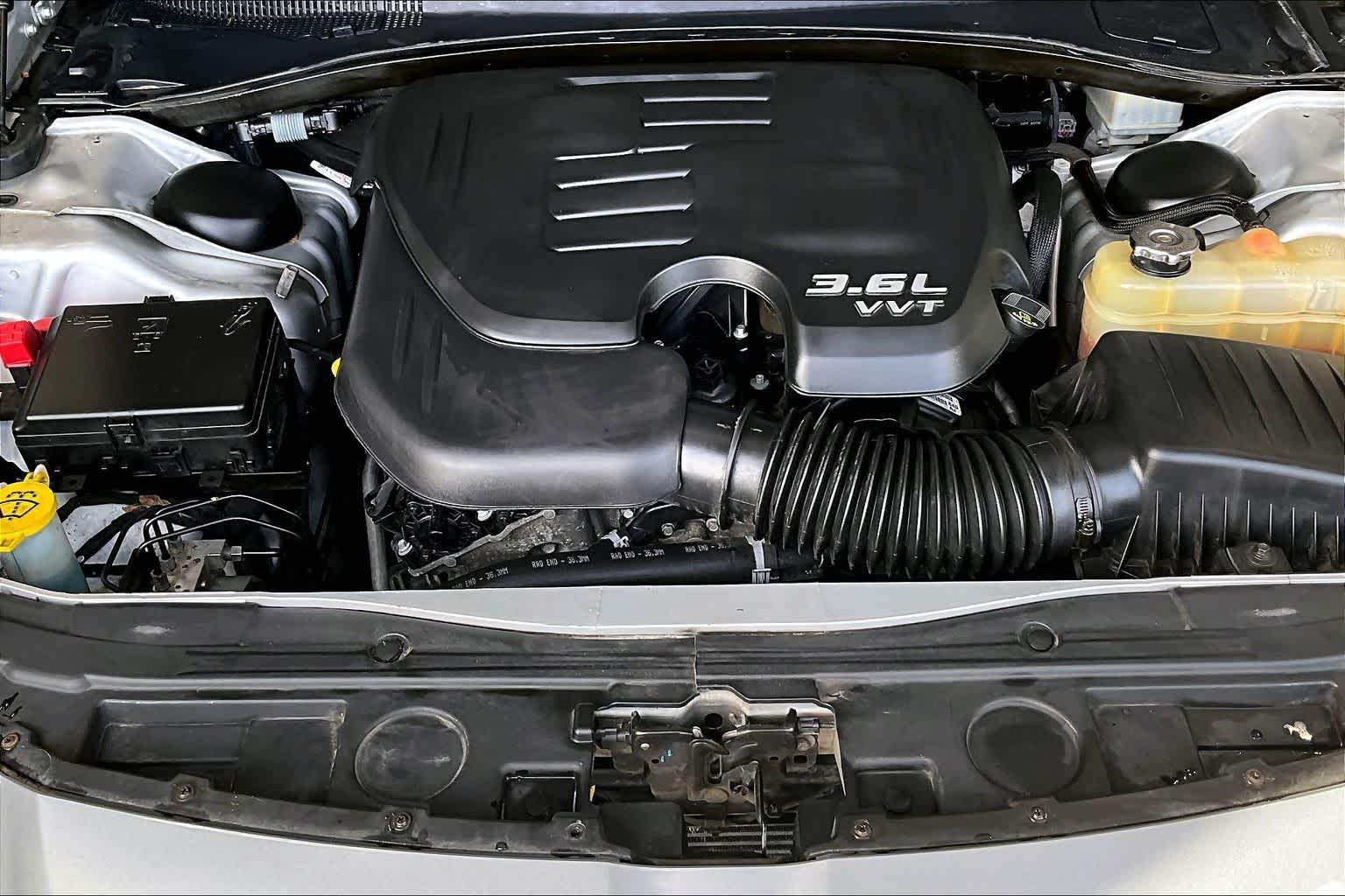 Thumbnail: 2020 Chrysler 300 - 9