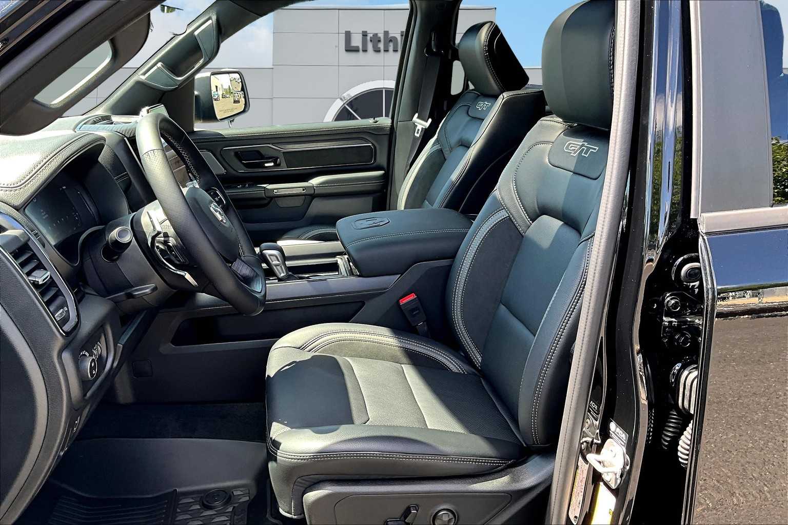 Thumbnail: 2026 RAM 1500 - 11