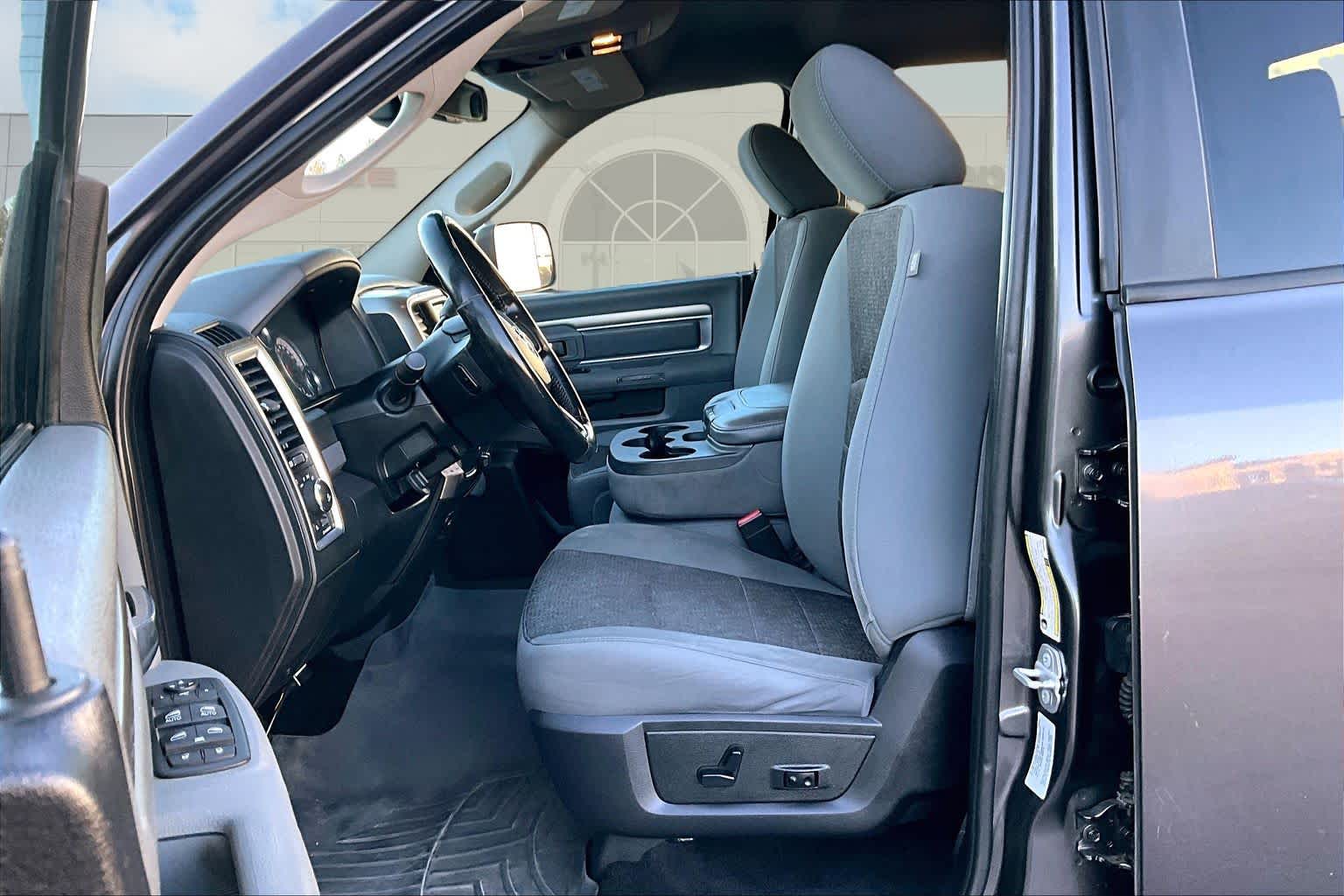 Thumbnail: 2015 RAM 3500 - 11