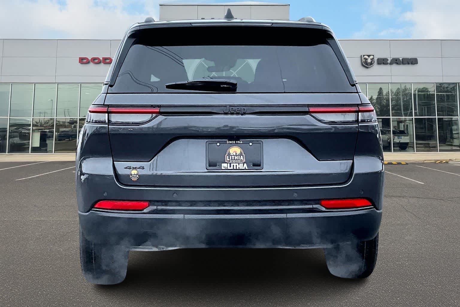 Thumbnail: 2025 Jeep Grand Cherokee - 5