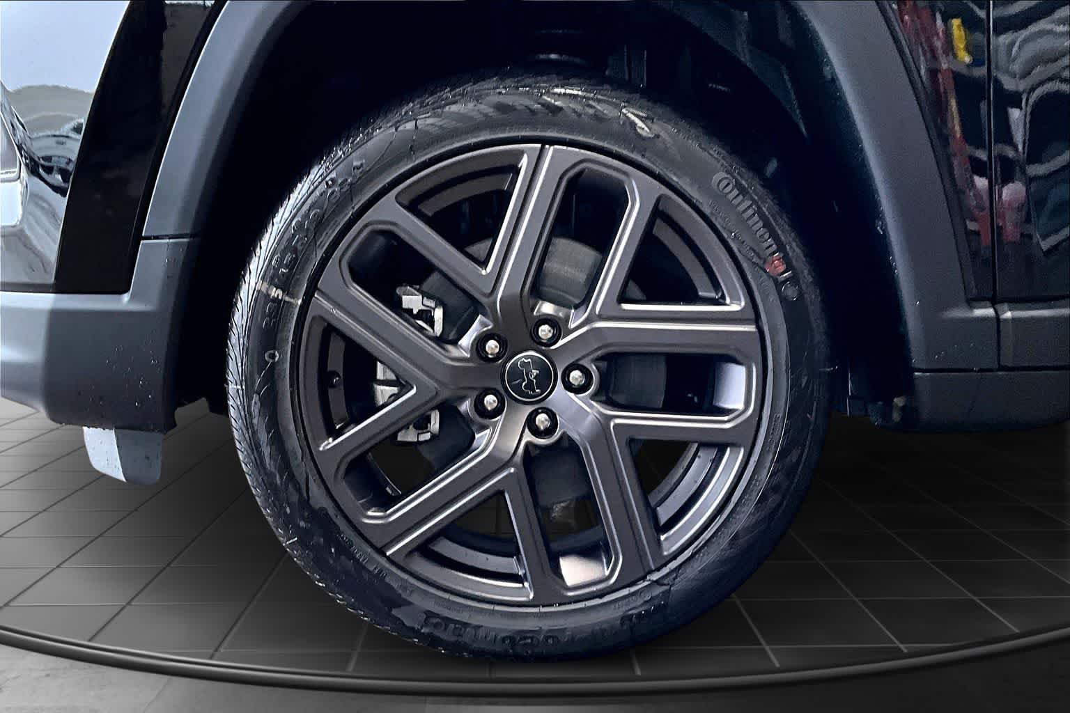 Thumbnail: 2026 Jeep Compass - 8