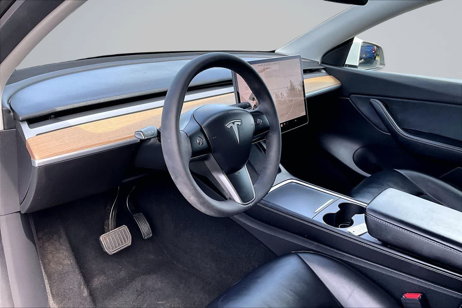 Used 2021 Tesla Model Y Long Range with VIN 5YJYGDEEXMF286294 for sale in Spokane, WA
