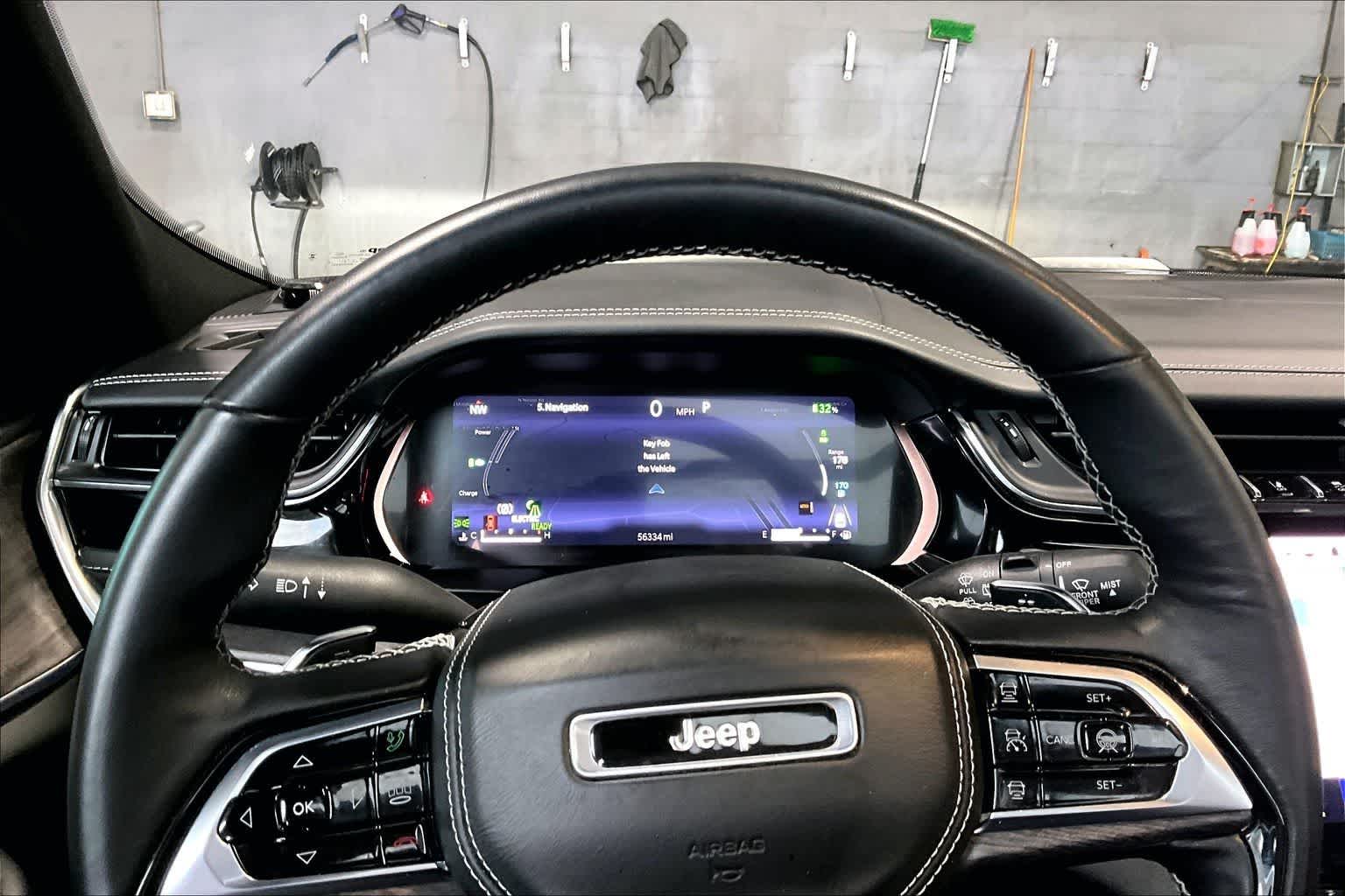 Thumbnail: 2022 Jeep Grand Cherokee - 18