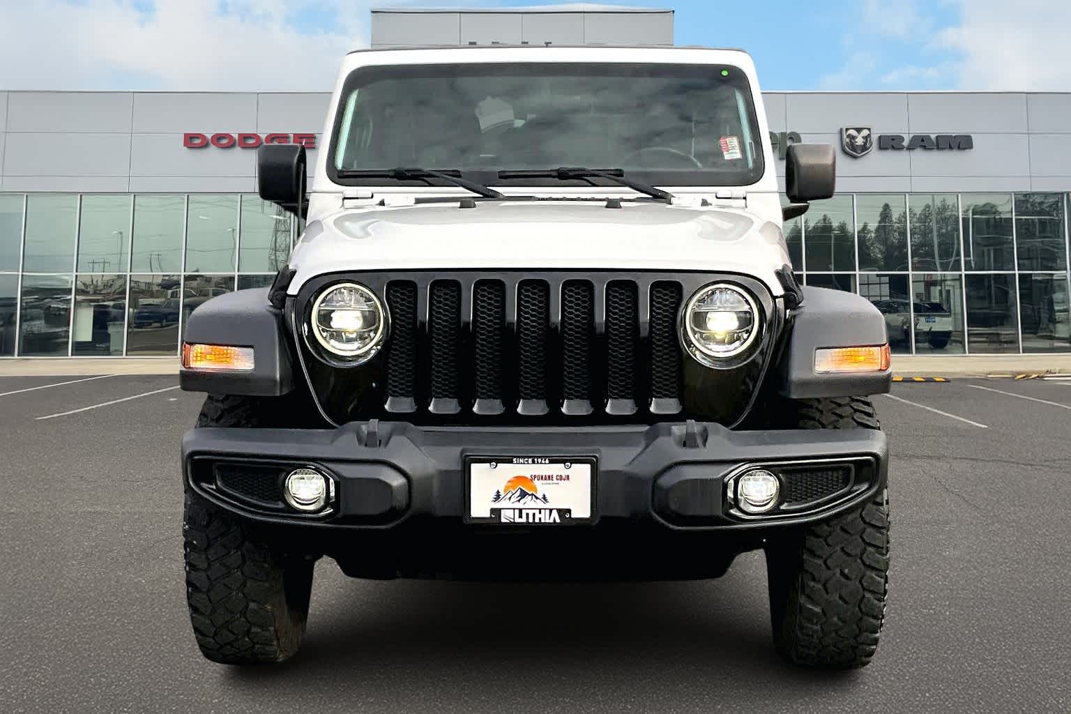 Thumbnail: 2022 Jeep Wrangler - 6