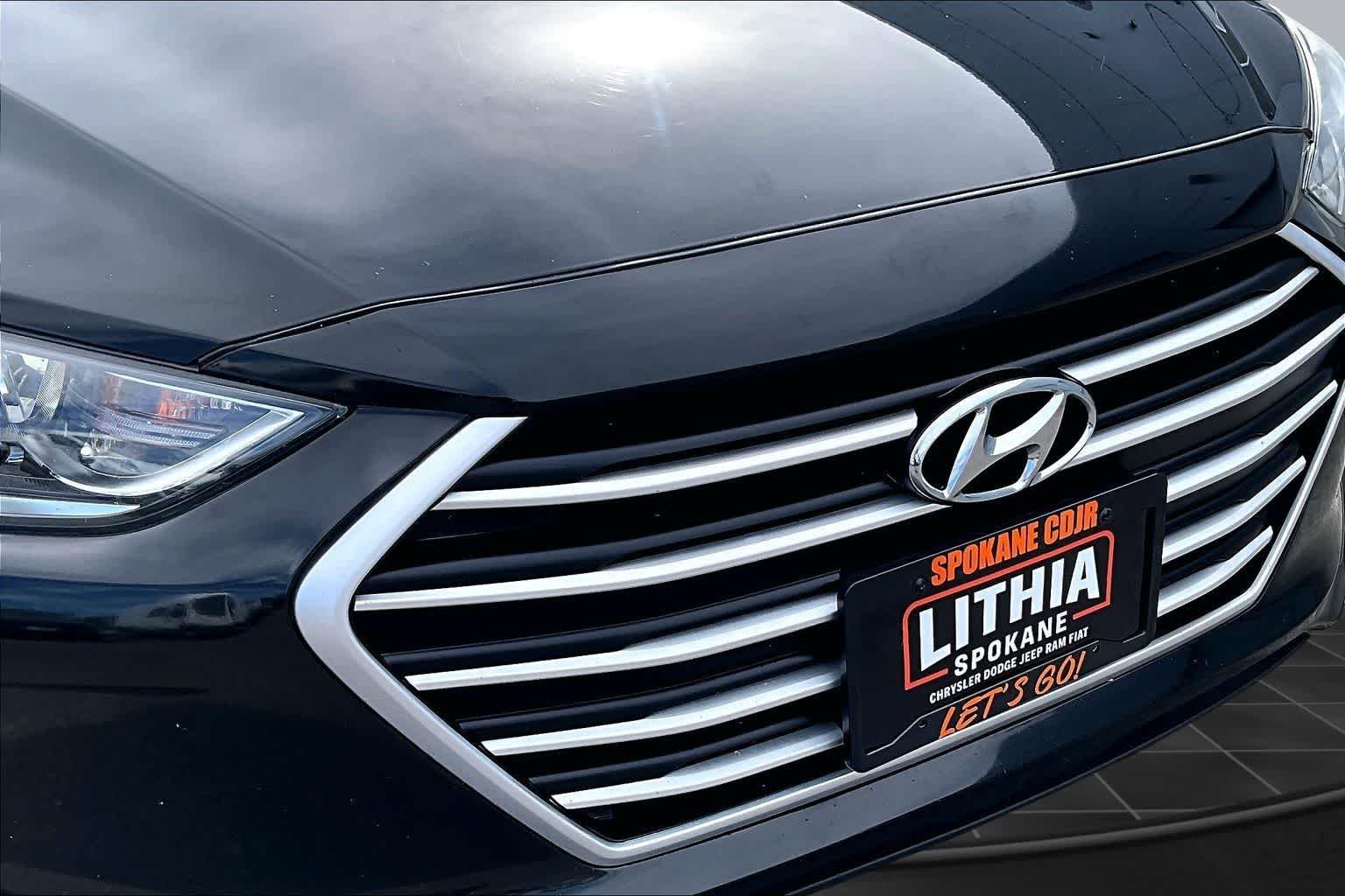 Thumbnail: 2017 Hyundai Elantra - 33