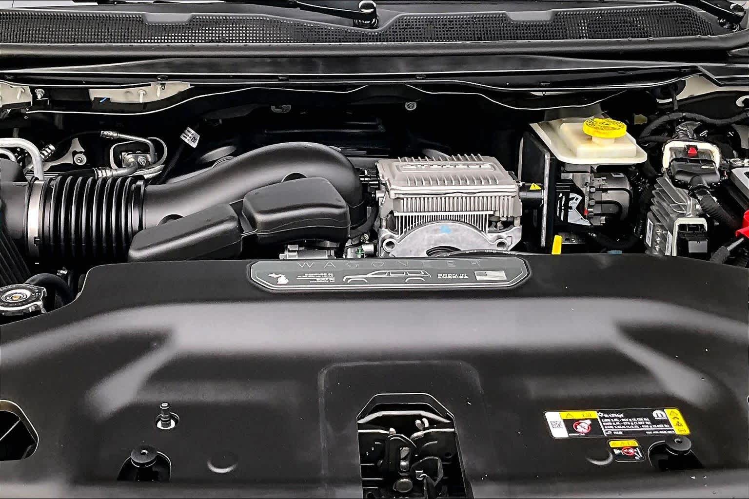 Thumbnail: 2022 Jeep Wagoneer - 9