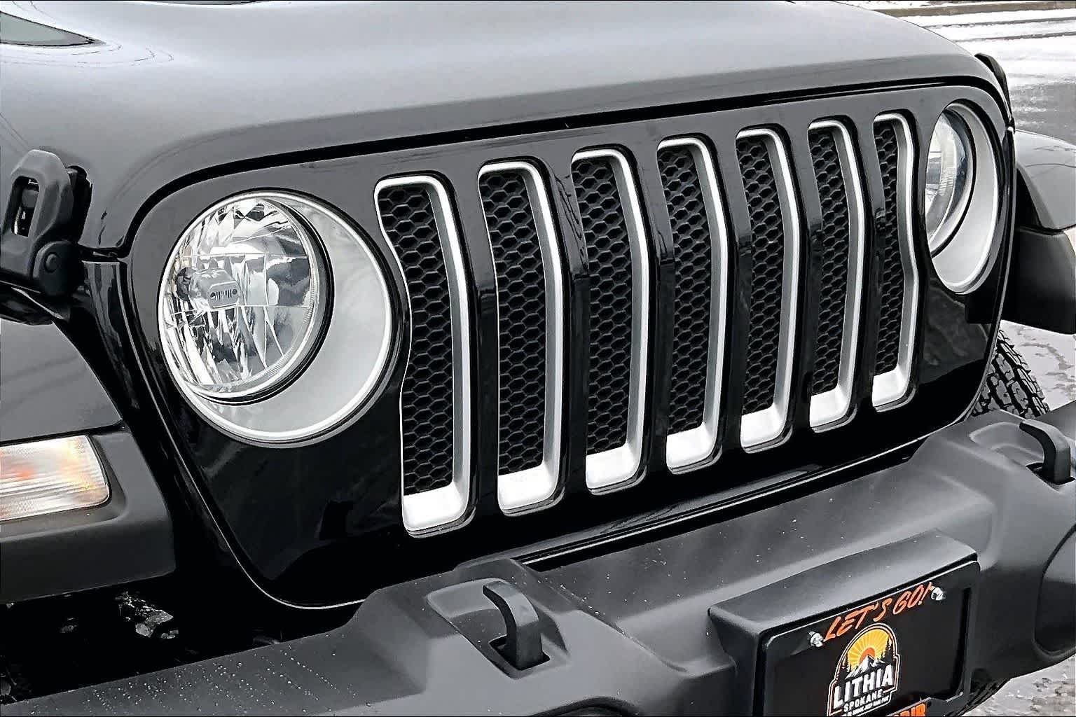 Thumbnail: 2023 Jeep Wrangler - 33