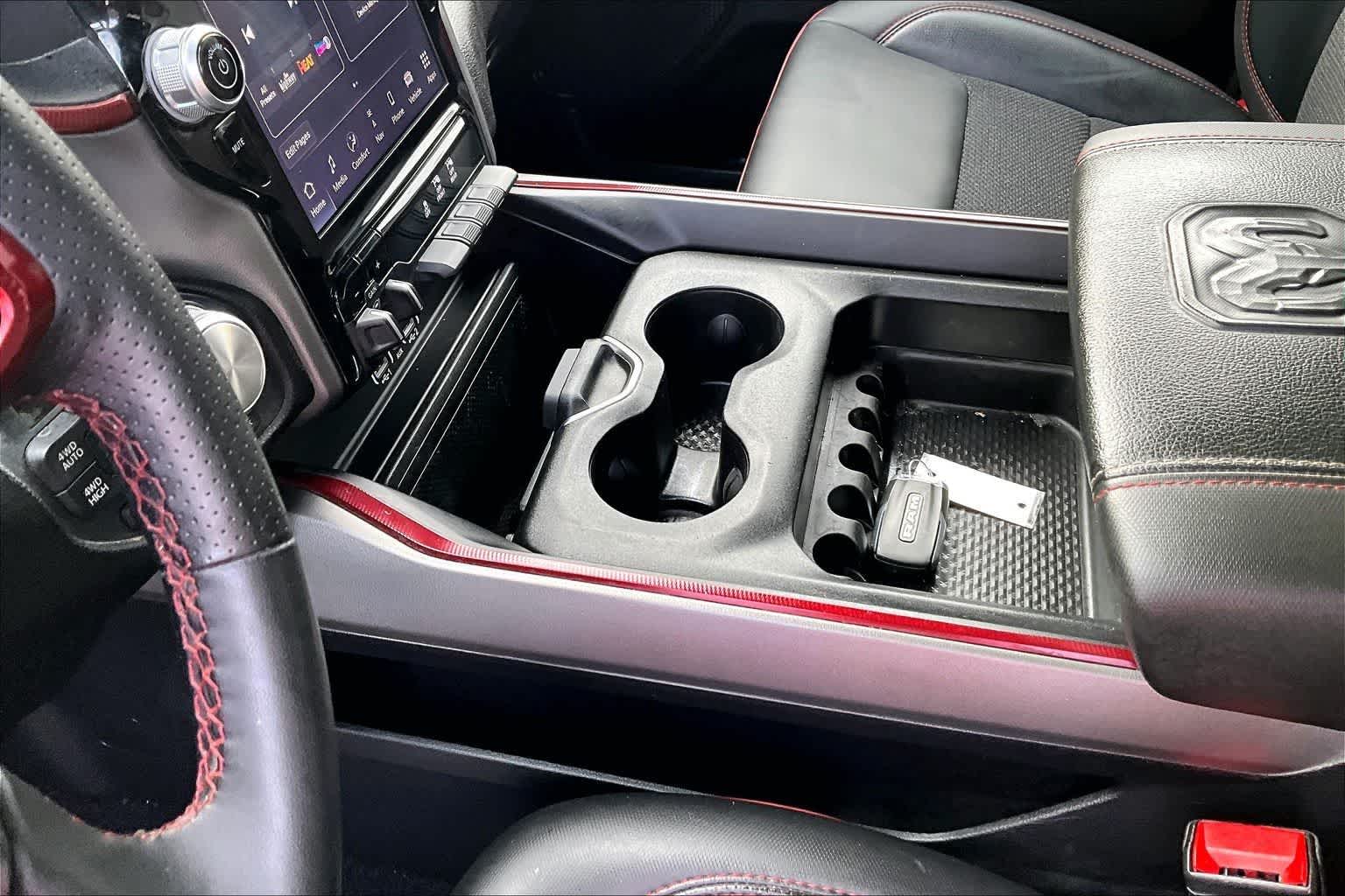 Thumbnail: 2025 RAM 1500 - 17