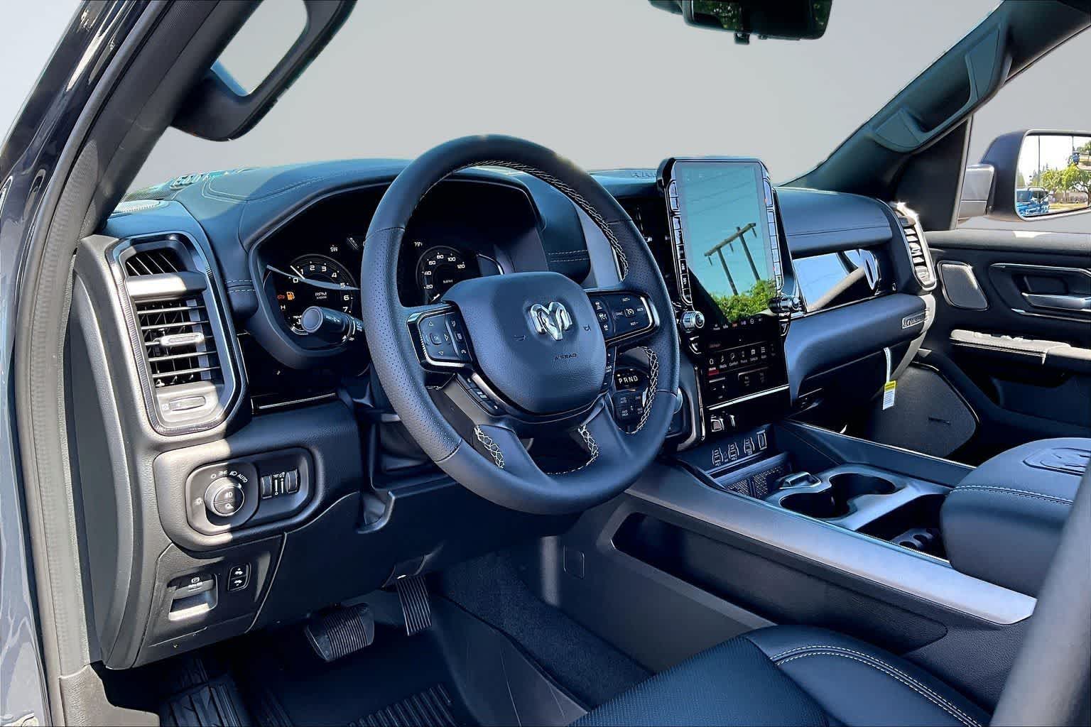 Thumbnail: 2026 RAM 1500 - 2