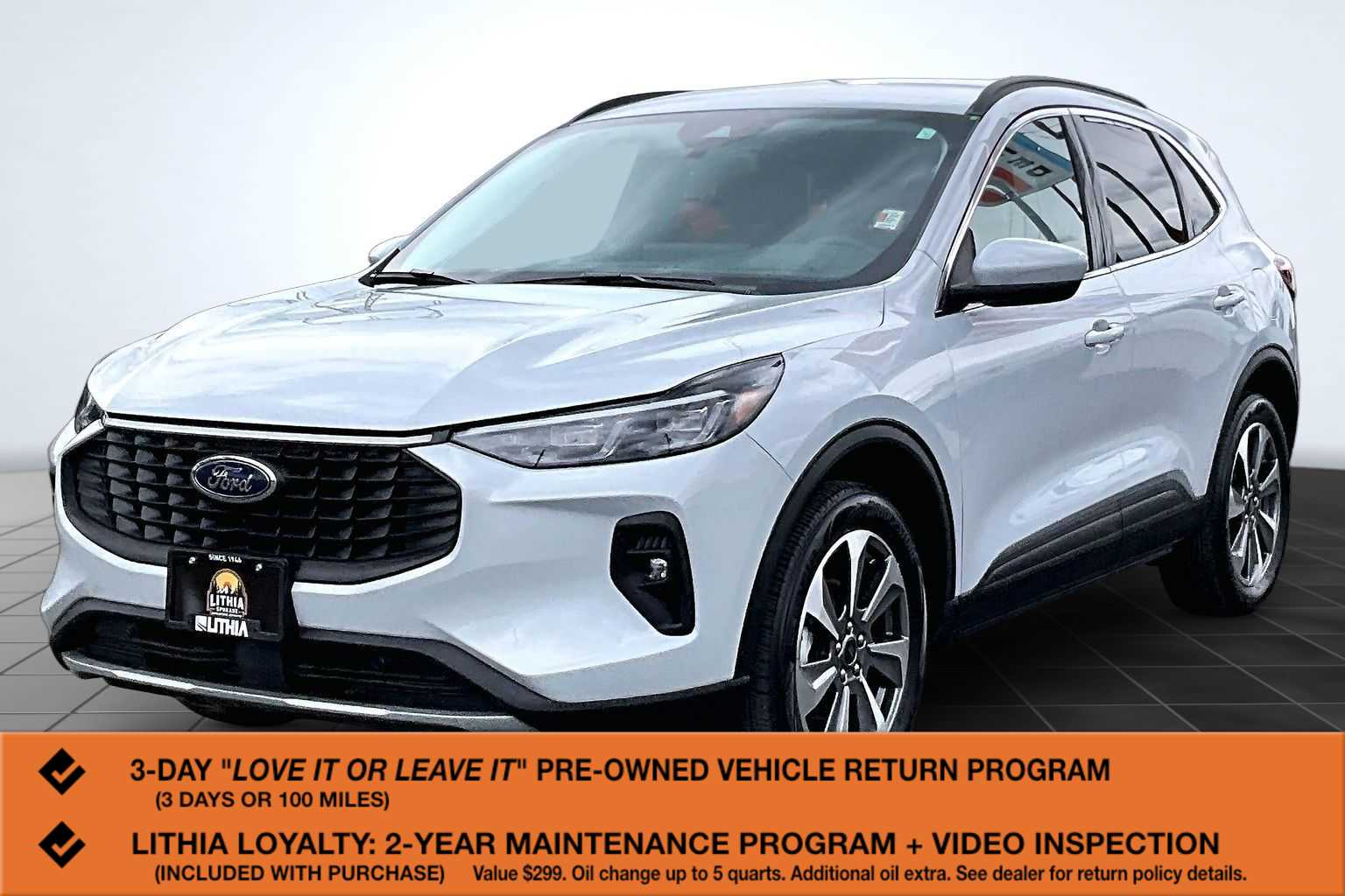 2025 Ford Escape Platinum AWD's photo