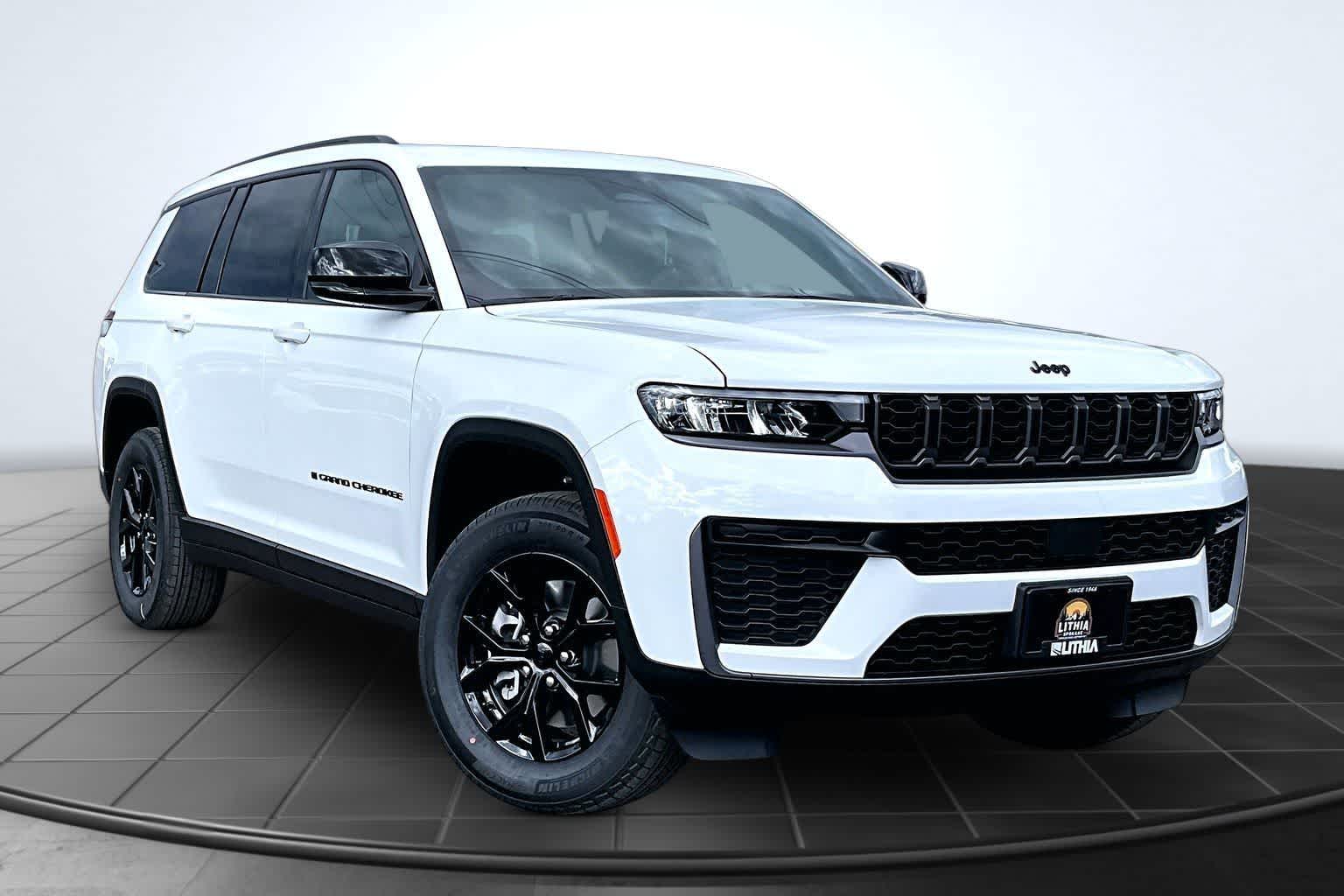 Thumbnail: 2026 Jeep Grand Cherokee L - 22